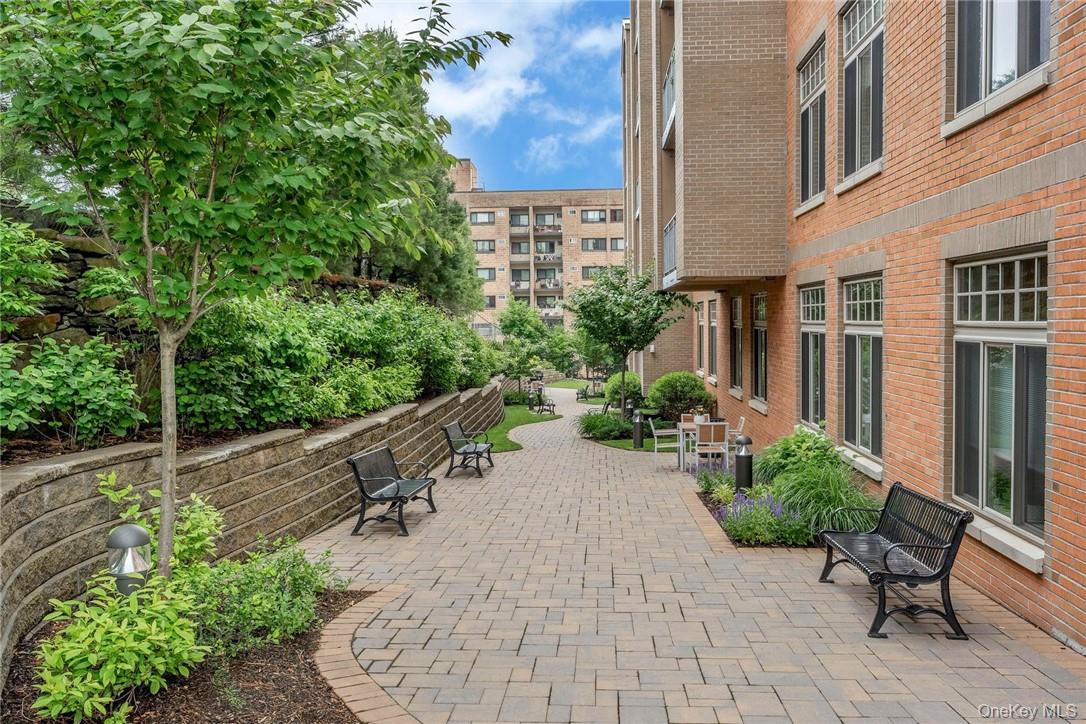 40 Jackson Avenue, Unit 3D photo 33