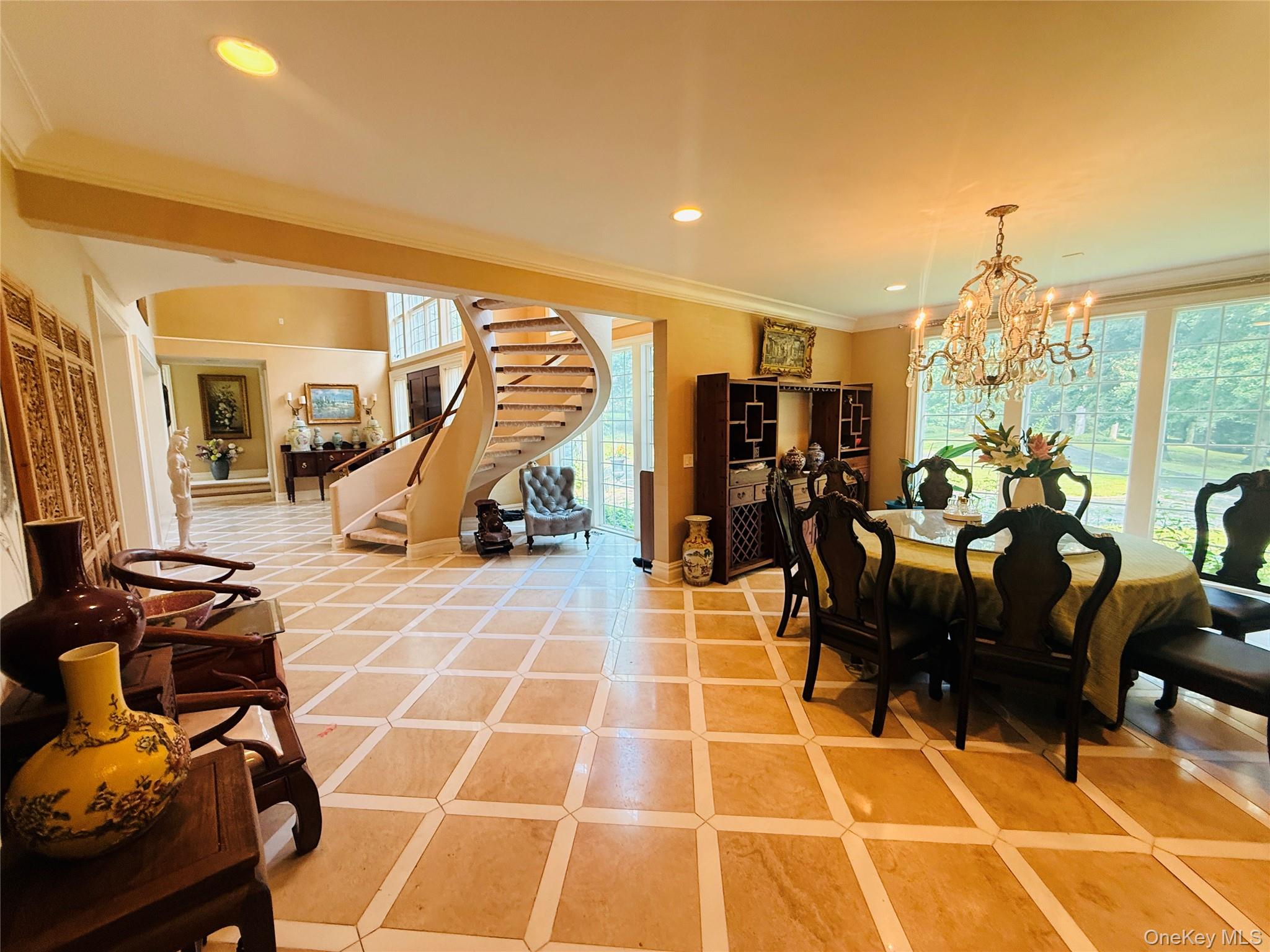 22 Evans Drive – For Sale photo 4