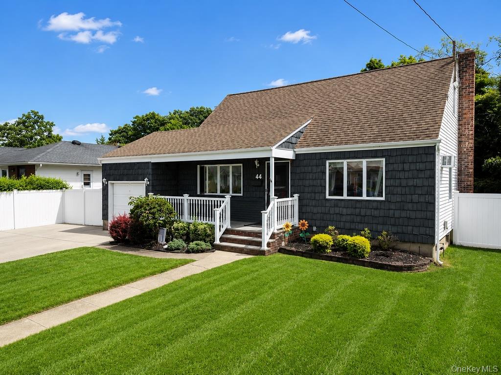 44 Sunset Avenue – For Sale photo 4
