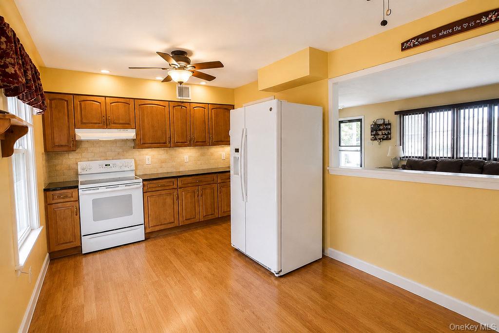 44 Sunset Avenue – For Sale photo 13