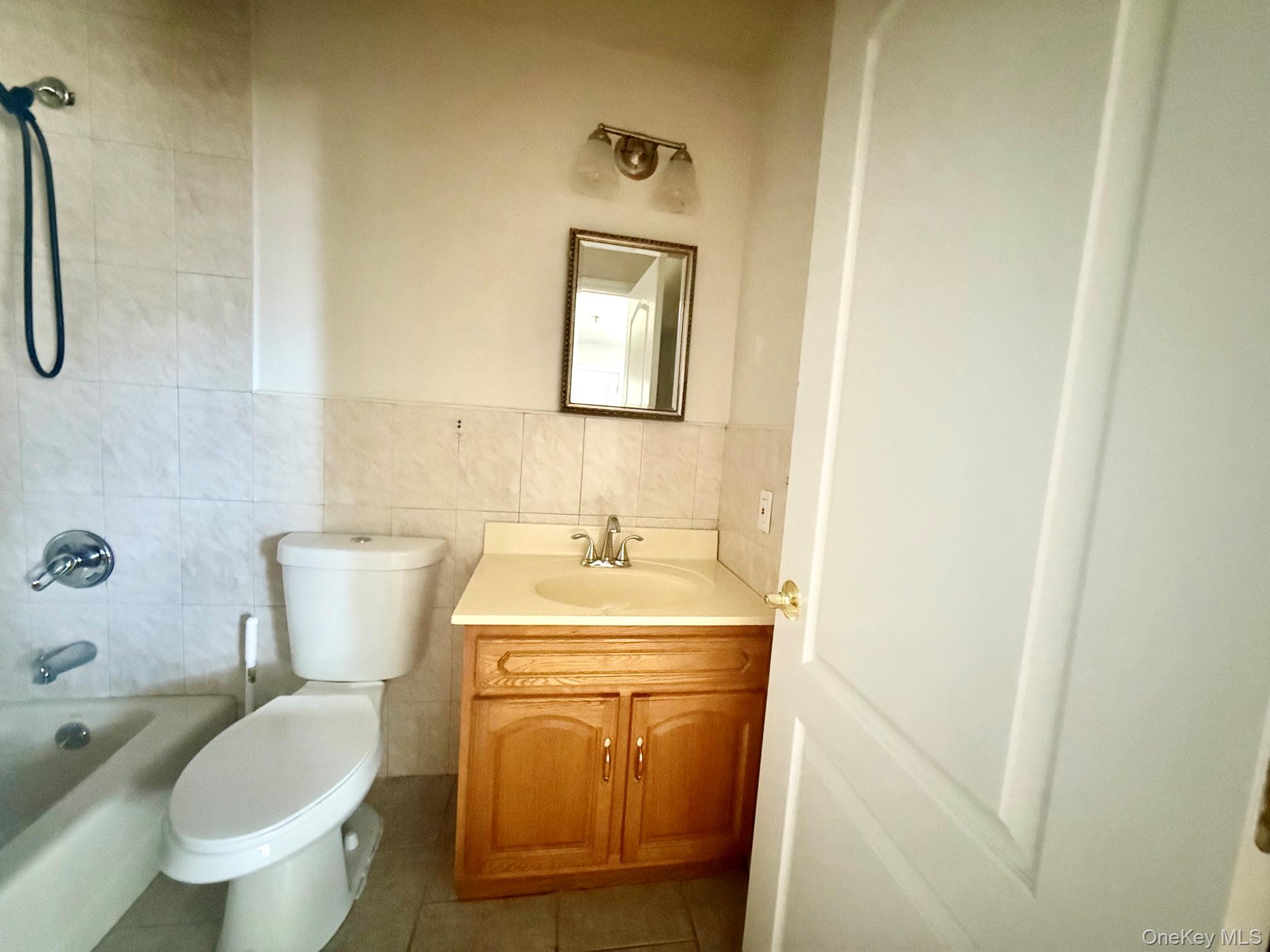 5811 84th Place – For Rent photo 5