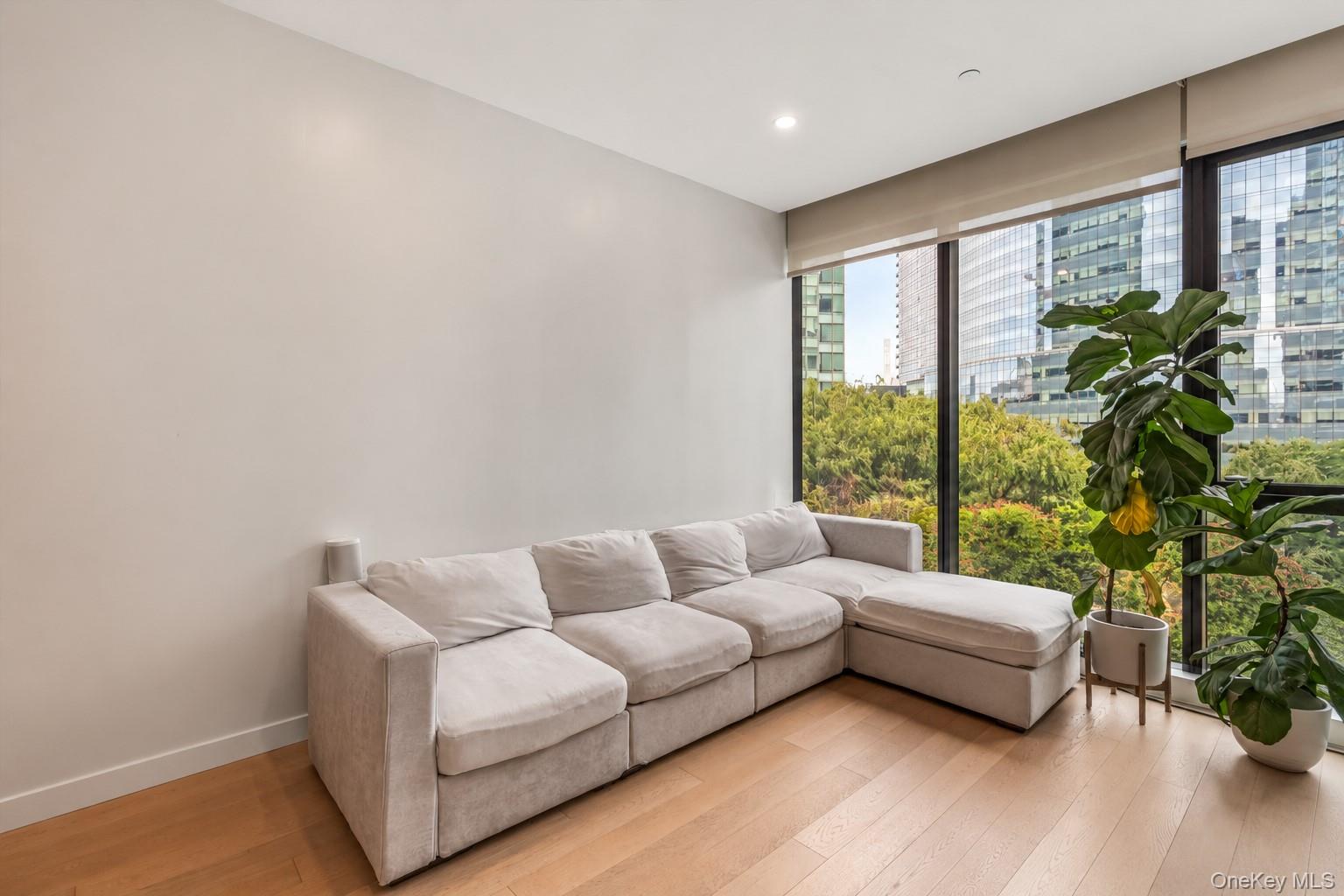 4507 Court Square, Unit 4B photo 4