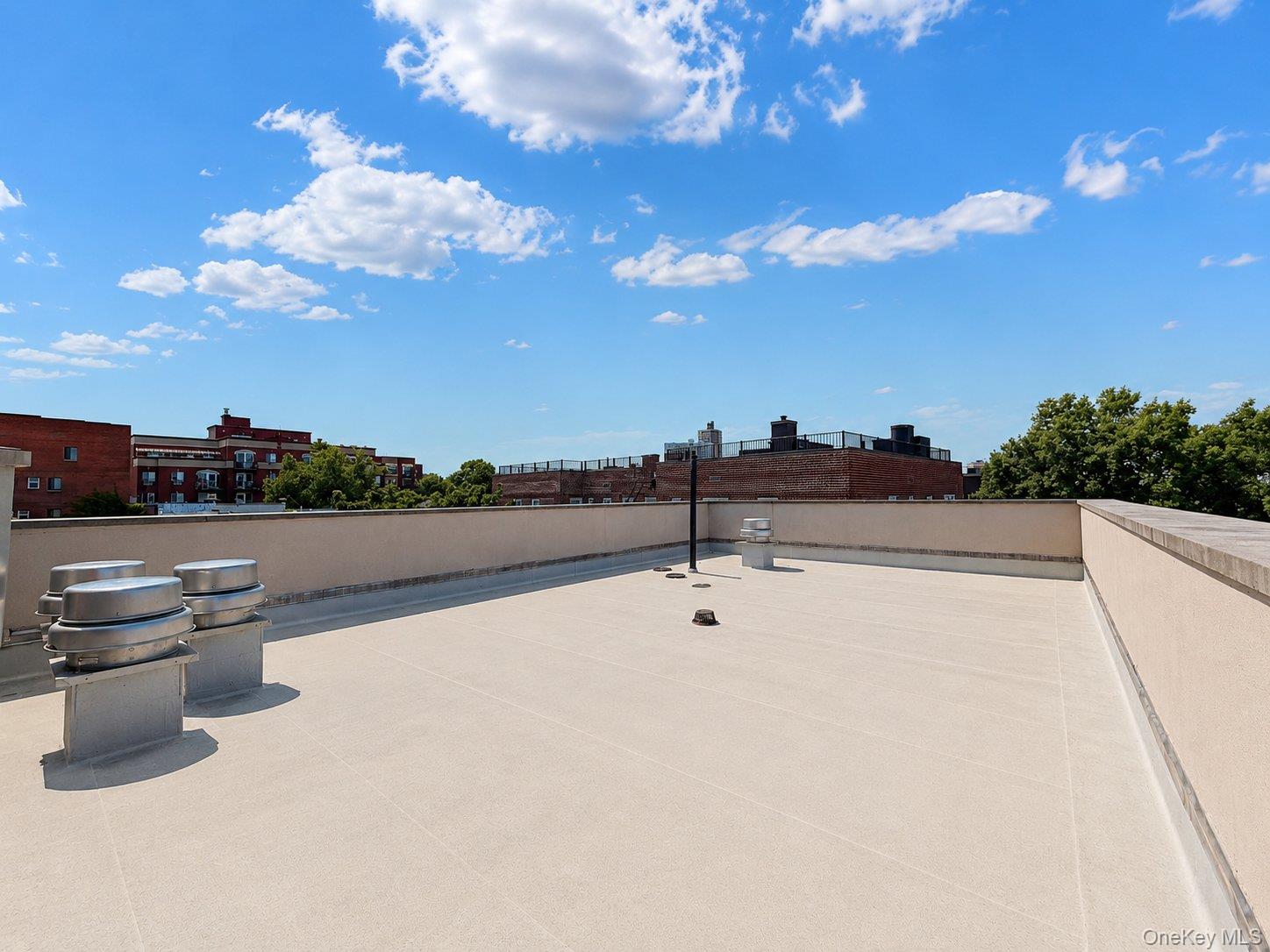 135-46 Grand Central Parkway, Unit 4C photo 2