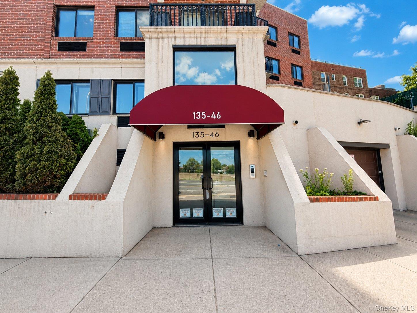 135-46 Grand Central Parkway, Unit 4C