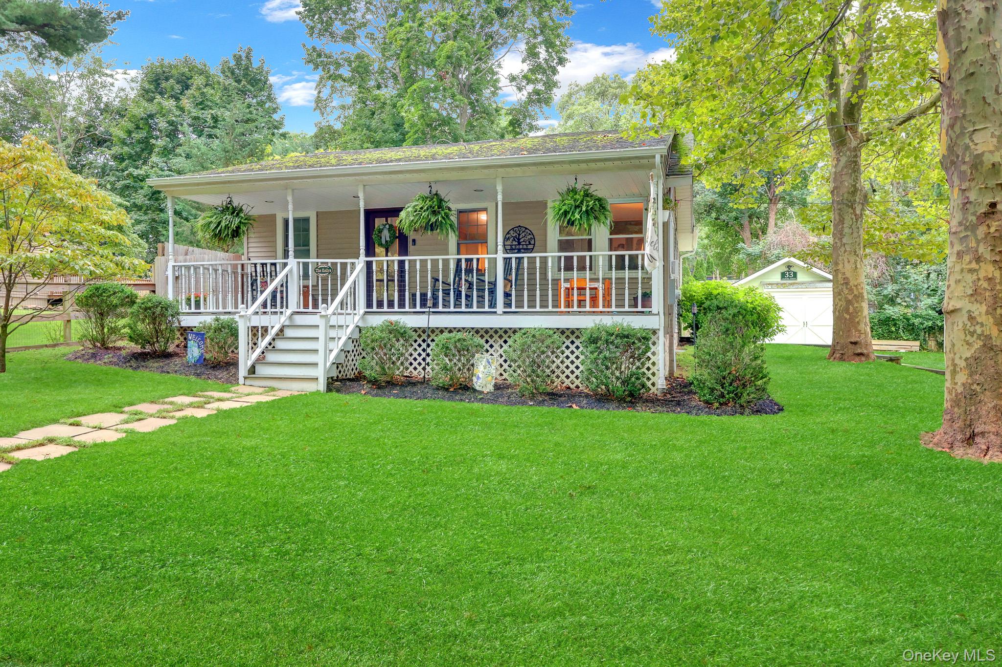 33 Aloma Road – For Sale photo 2