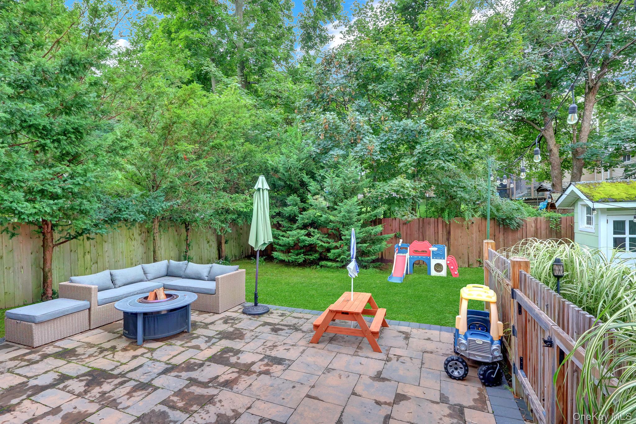 33 Aloma Road – For Sale photo 29