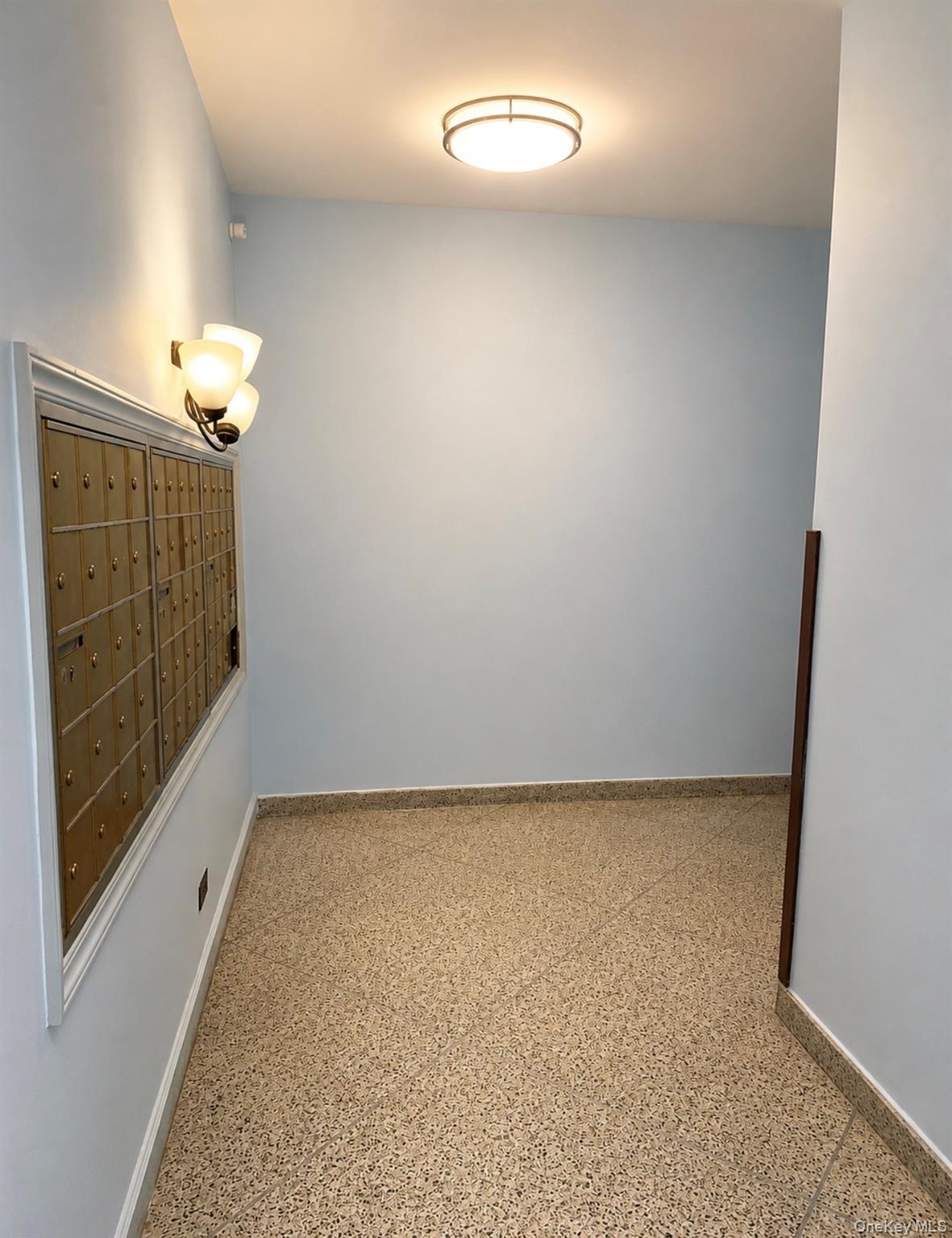 90-11 35th Ave, Unit 6R photo 3