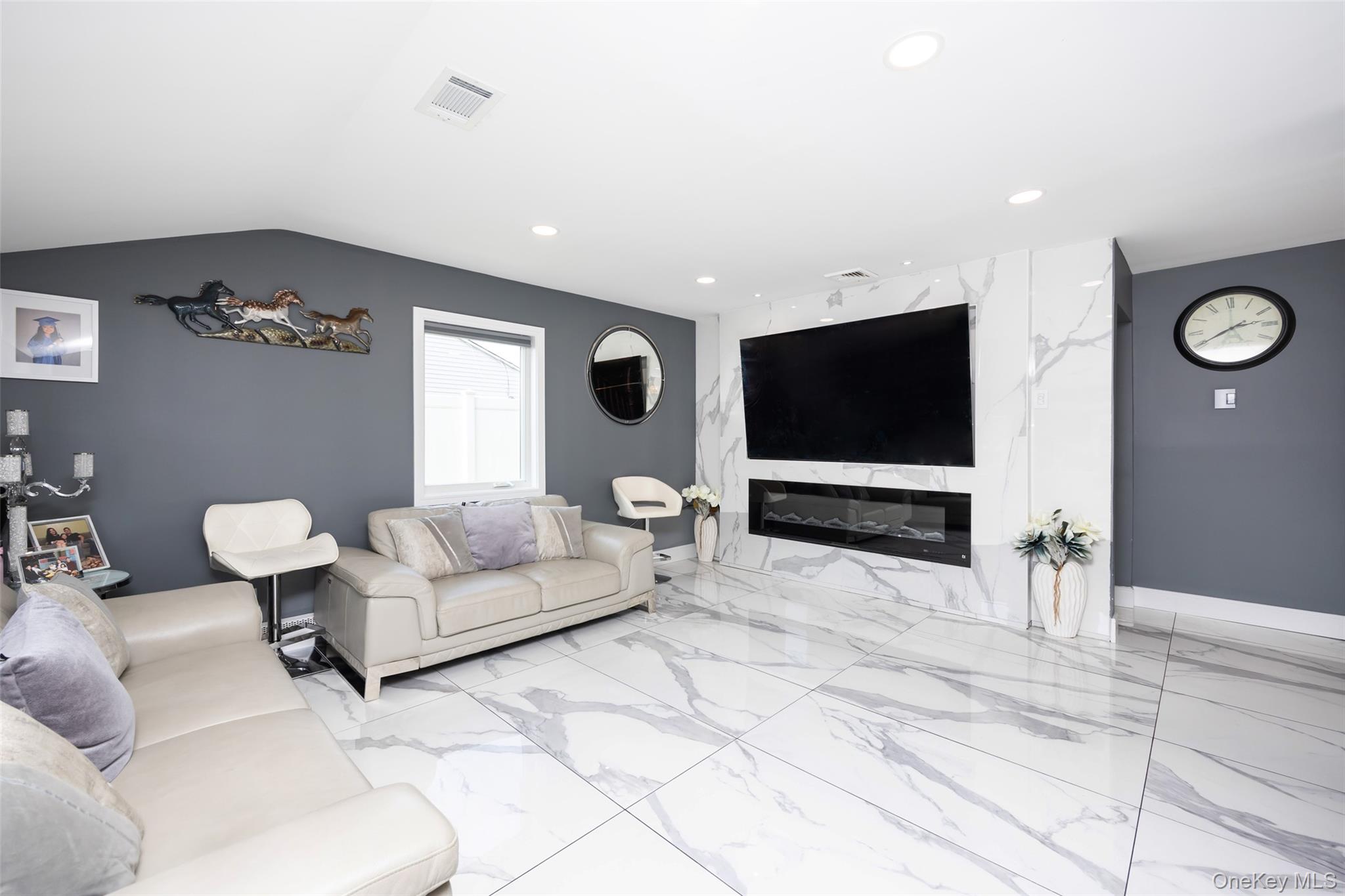4185 Harriet Road – For Sale photo 5