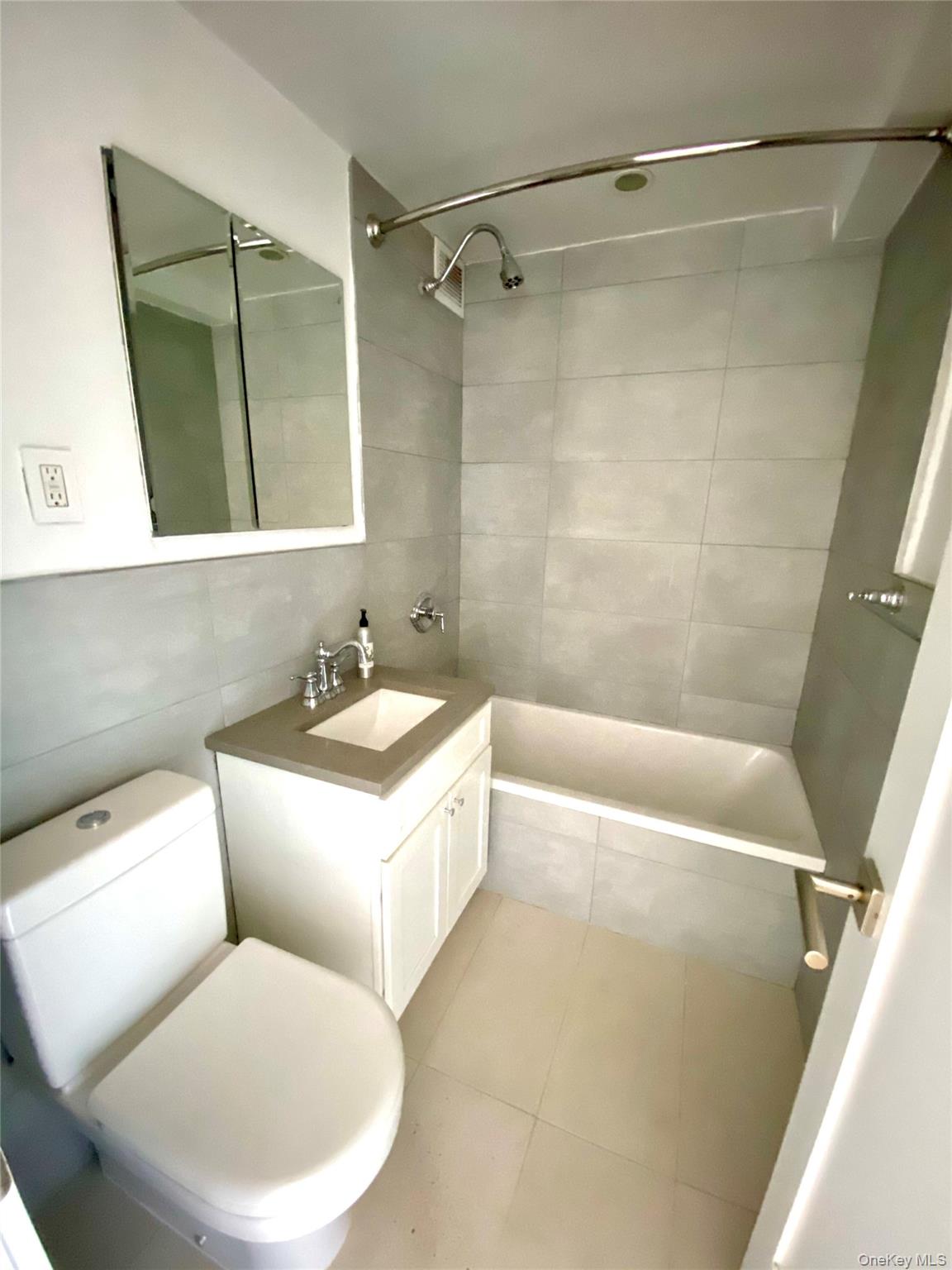 372 Central Park West, Unit 20L photo 17