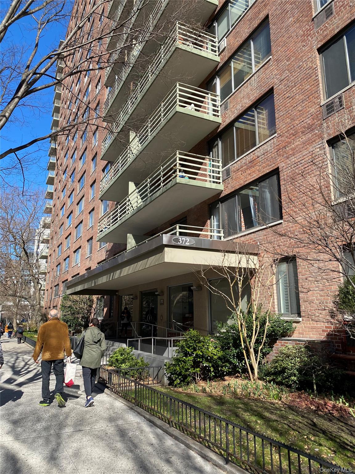 372 Central Park West, Unit 20L photo 20