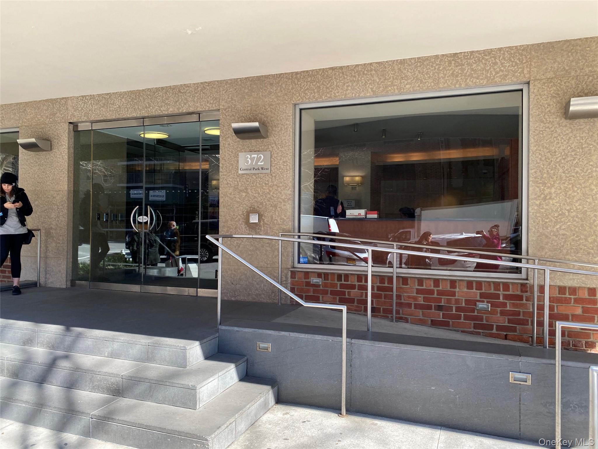 372 Central Park West, Unit 20L photo 21