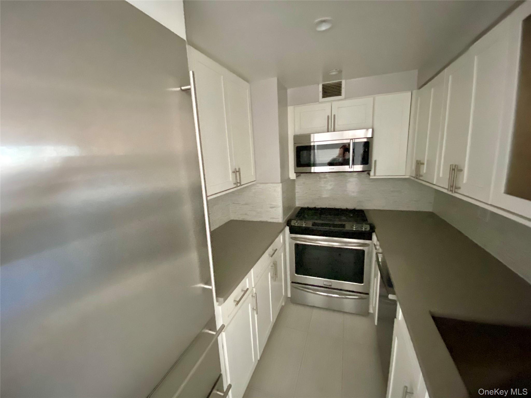 372 Central Park West, Unit 20L photo 12