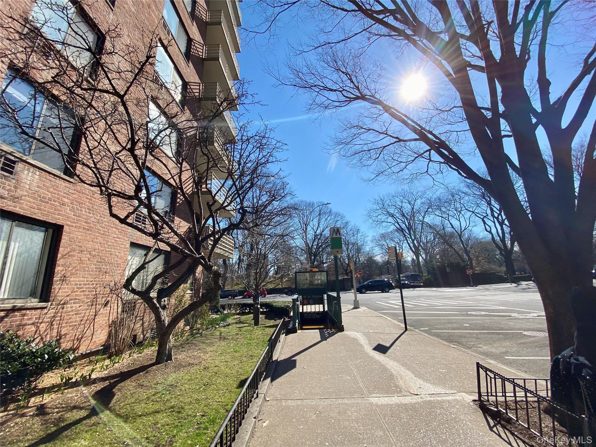 372 Central Park West, Unit 20L photo 28