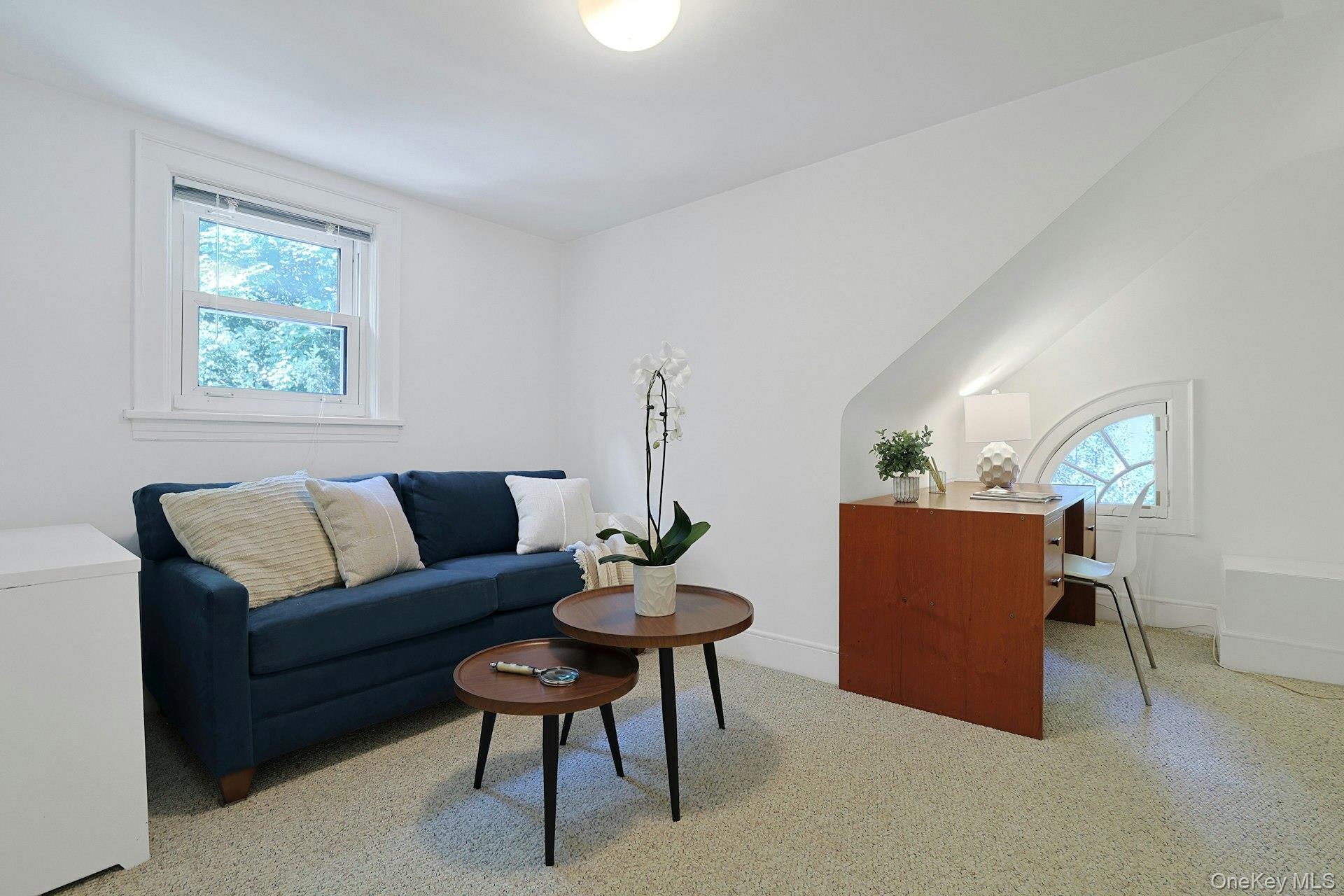 17 Elm Road – For Sale photo 31