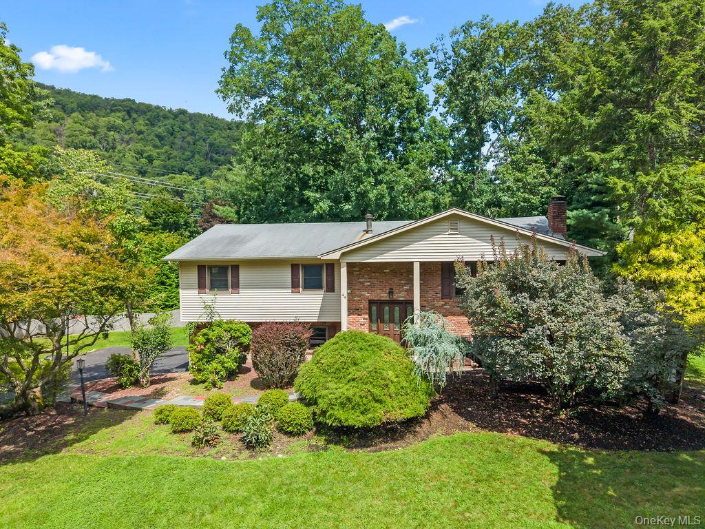 44 Palisades Court – For Rent