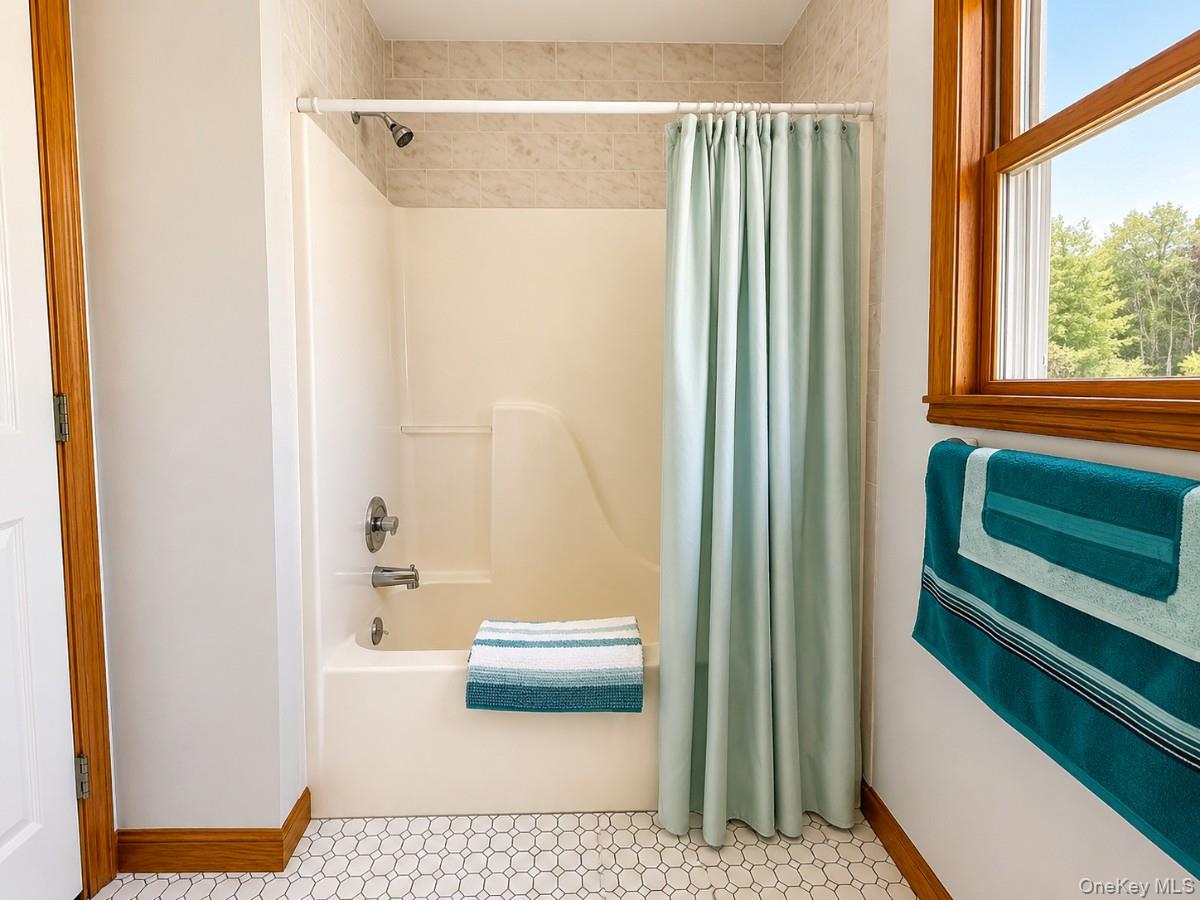 126 Jackson Avenue – For Rent photo 9