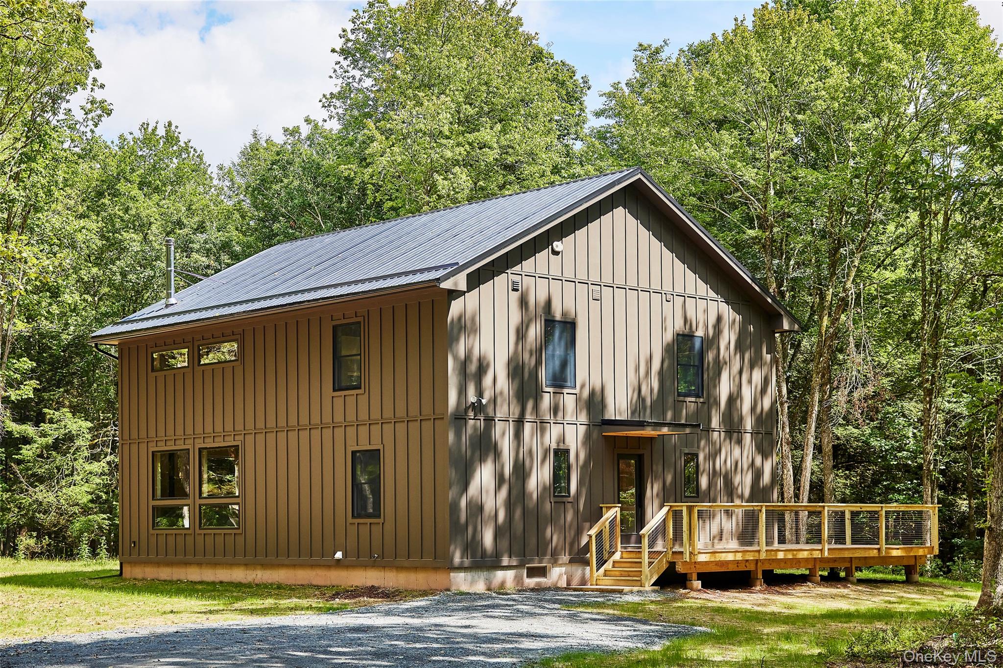 3 Brook Drive – For Sale
