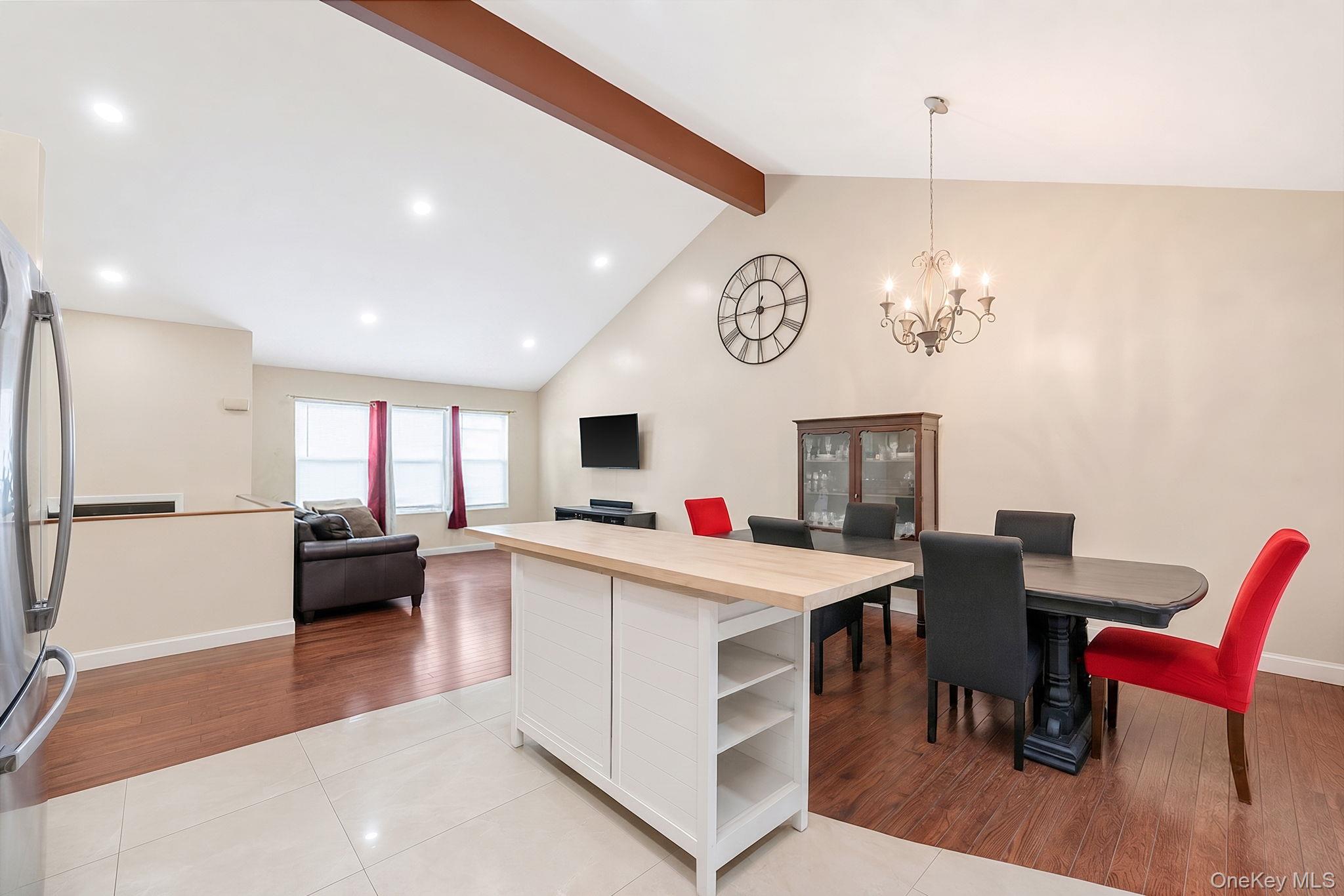 4 Witmer Court – For Sale photo 4