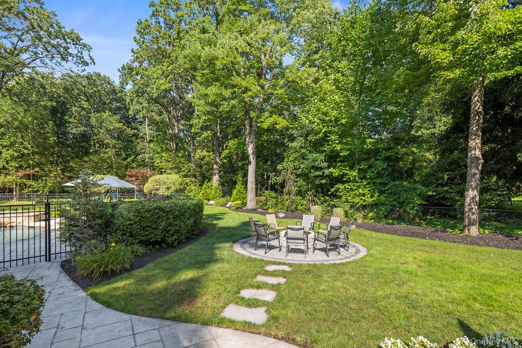 16 Marget Ann Lane – For Sale photo 32