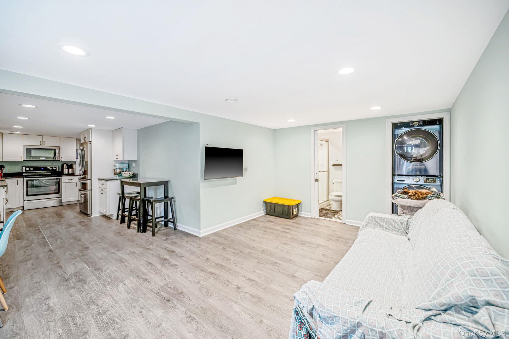 25 Rosedale Road – For Sale photo 23