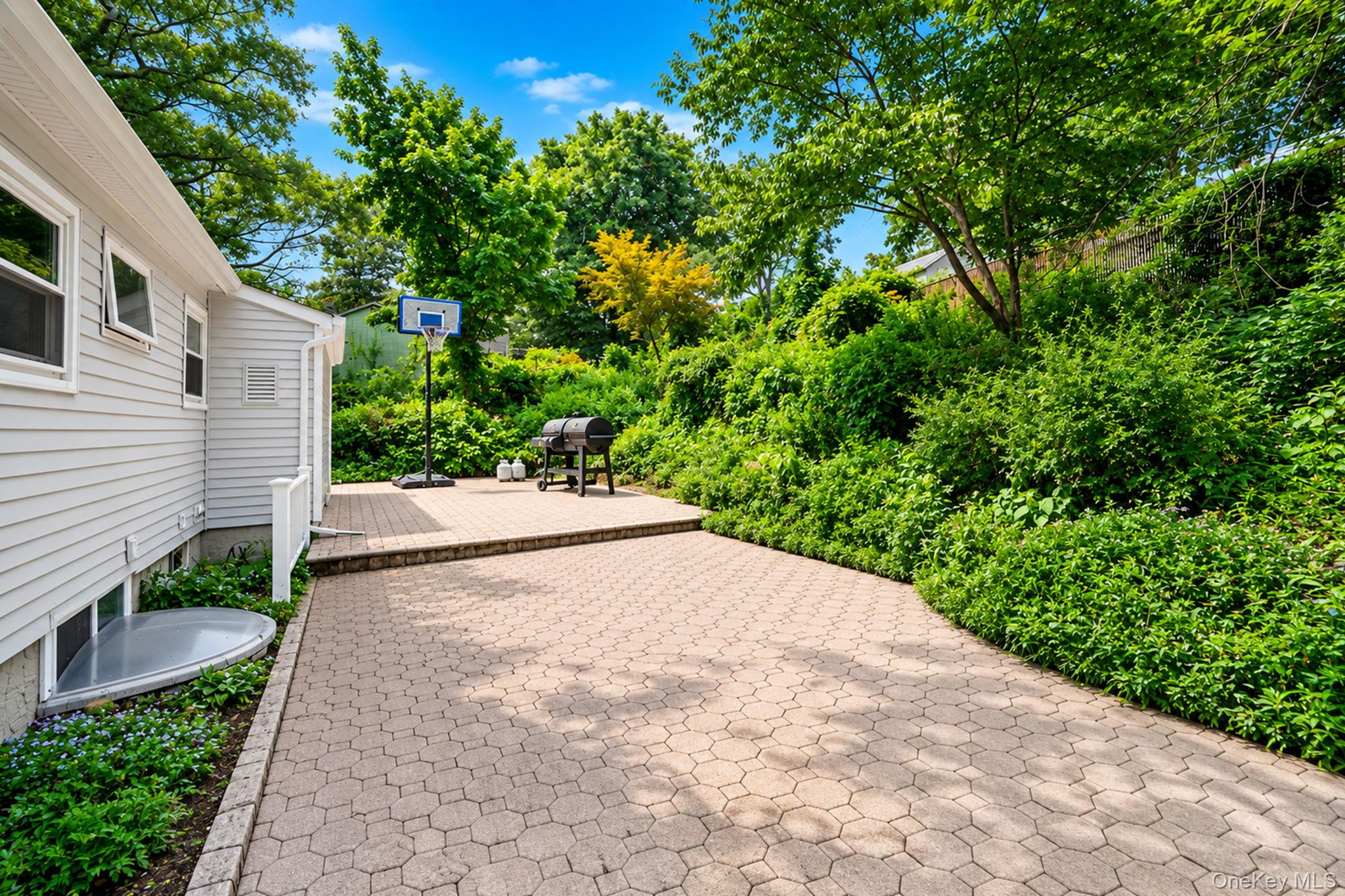 25 Rosedale Road – For Sale photo 27