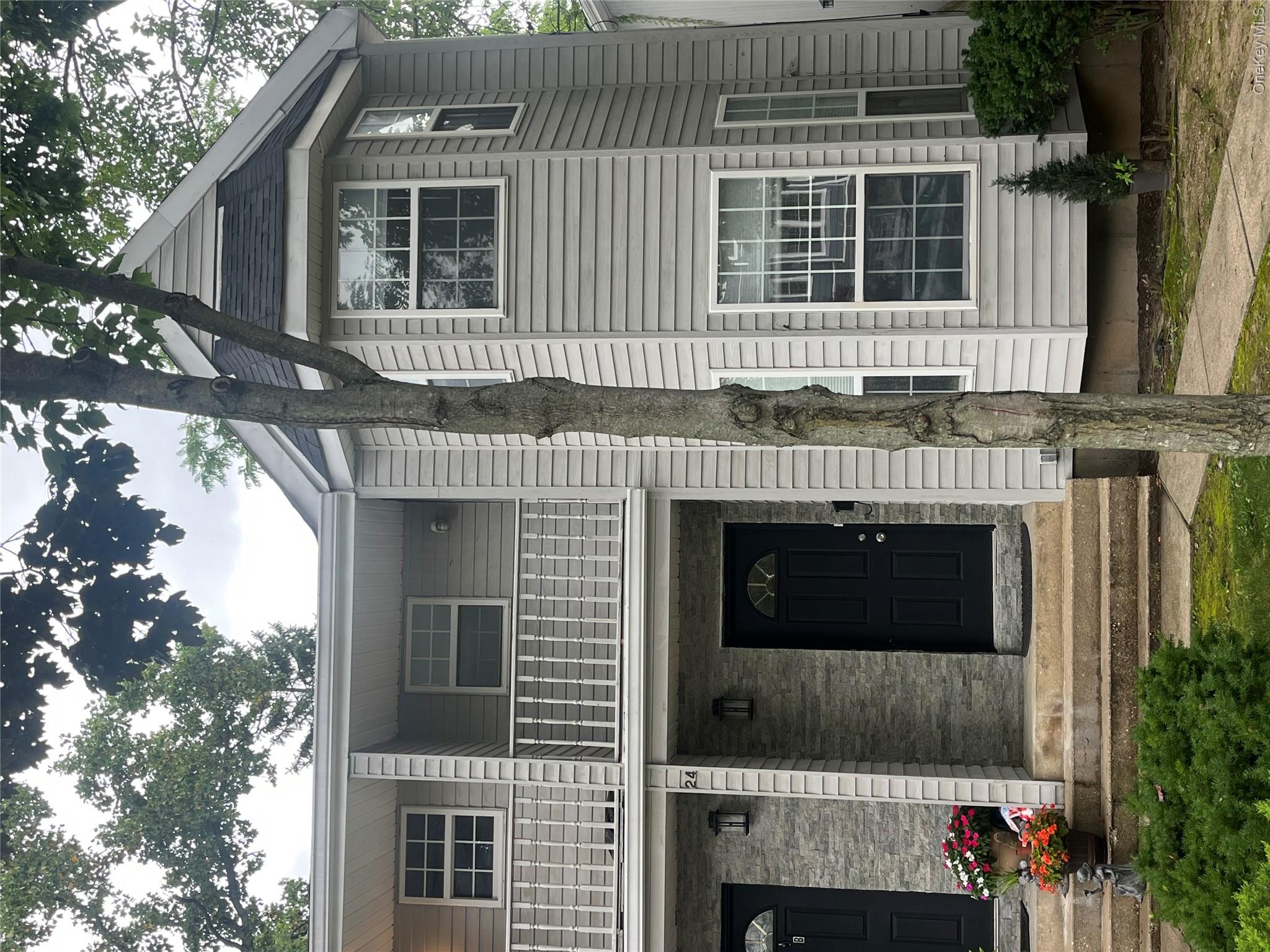 24 Kirkwood Road, Unit A photo 2