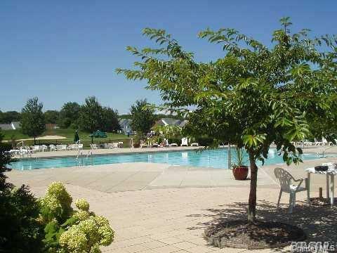 619 Spring Lake Drive – For Sale photo 12