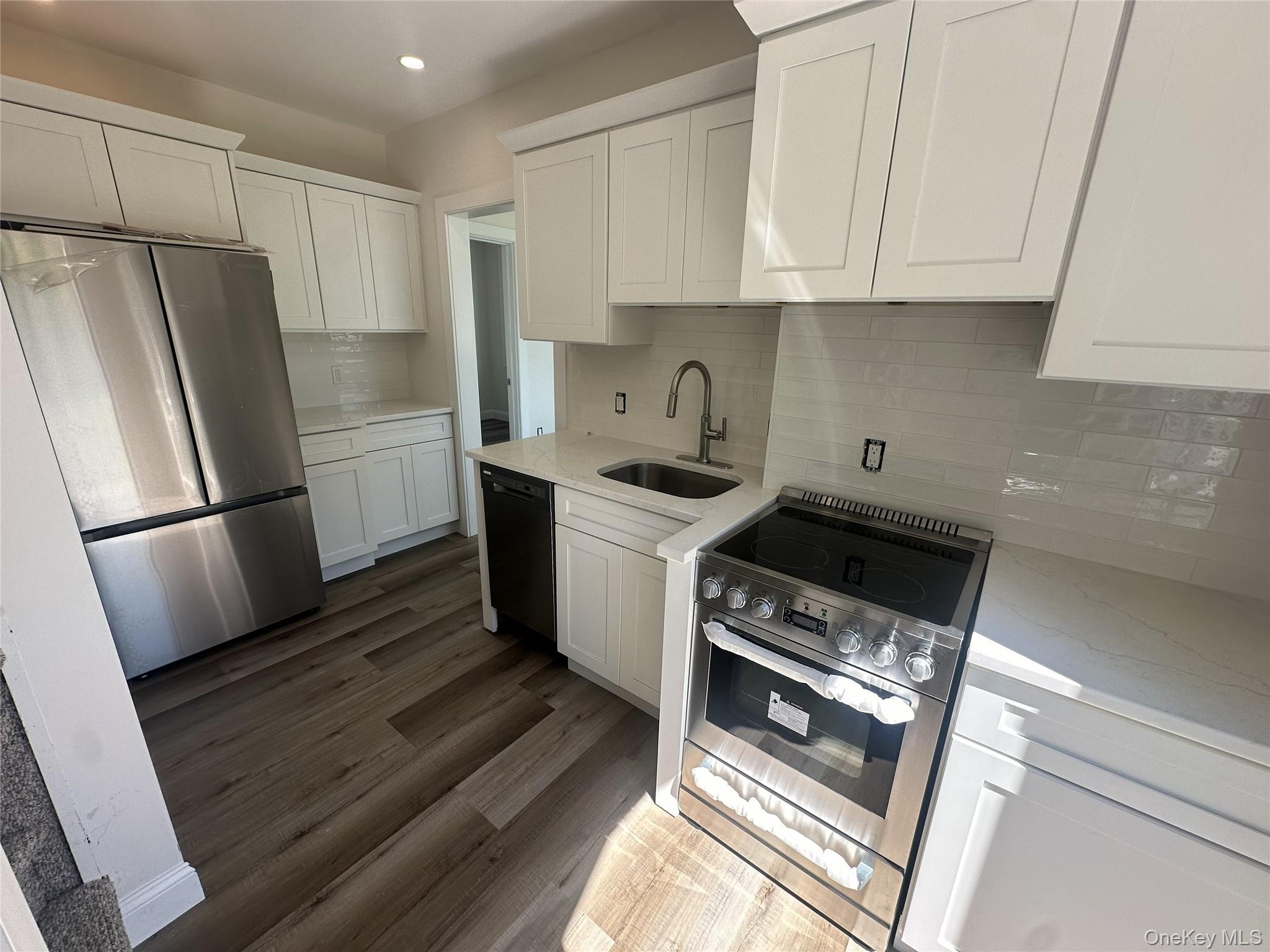 98 Kohr Road – For Rent photo 3