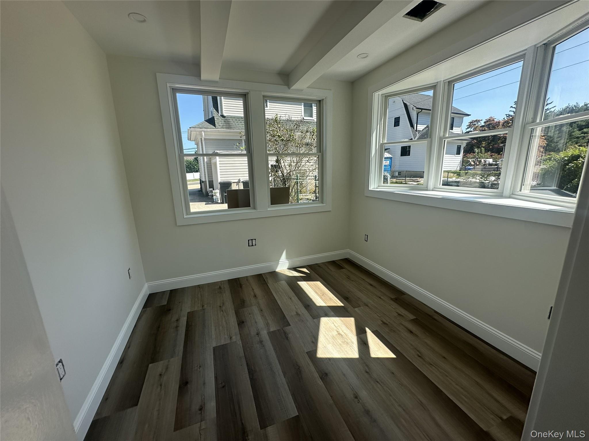 98 Kohr Road – For Rent photo 5