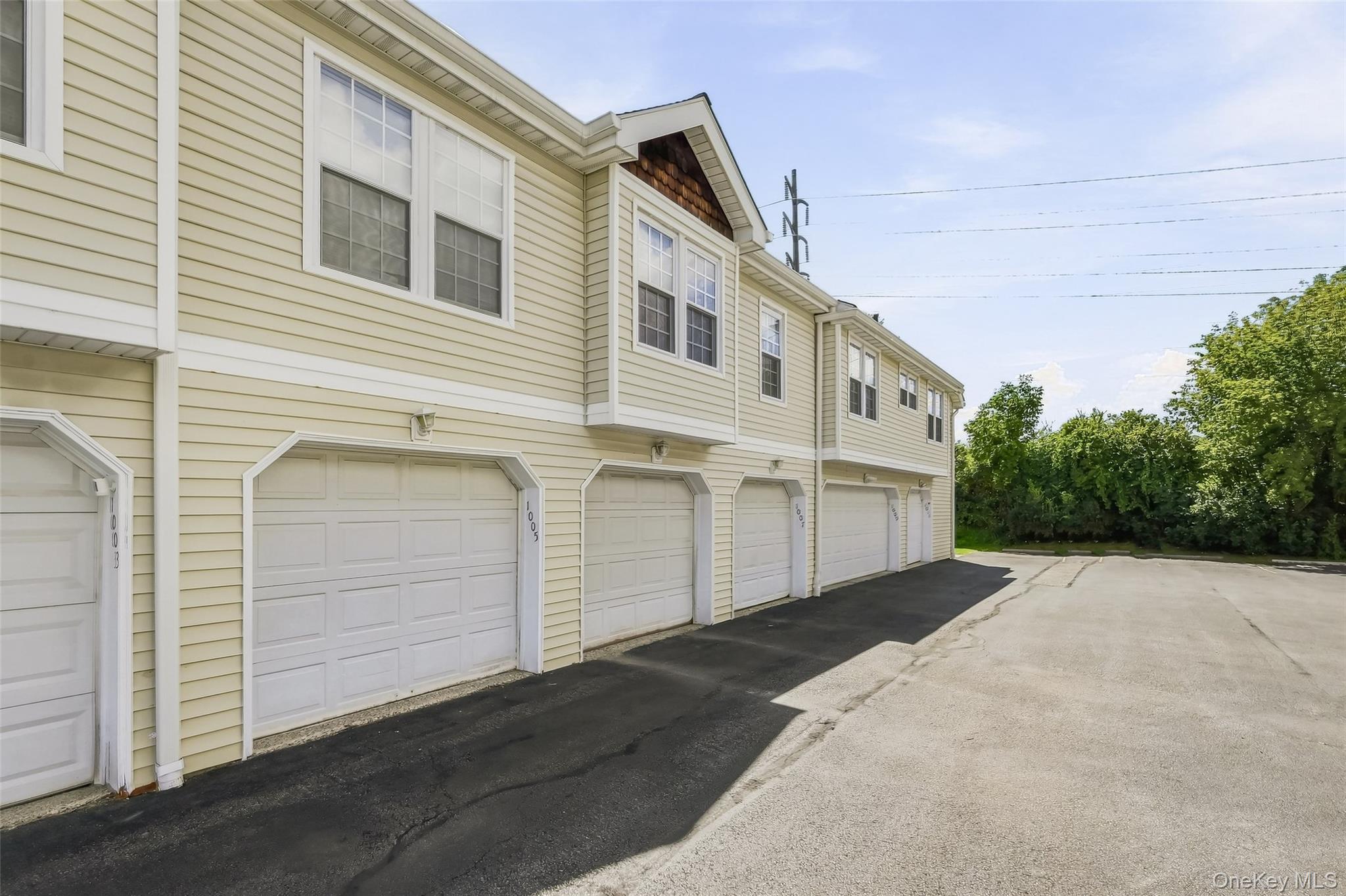1005 Whispering Hills – For Sale photo 22
