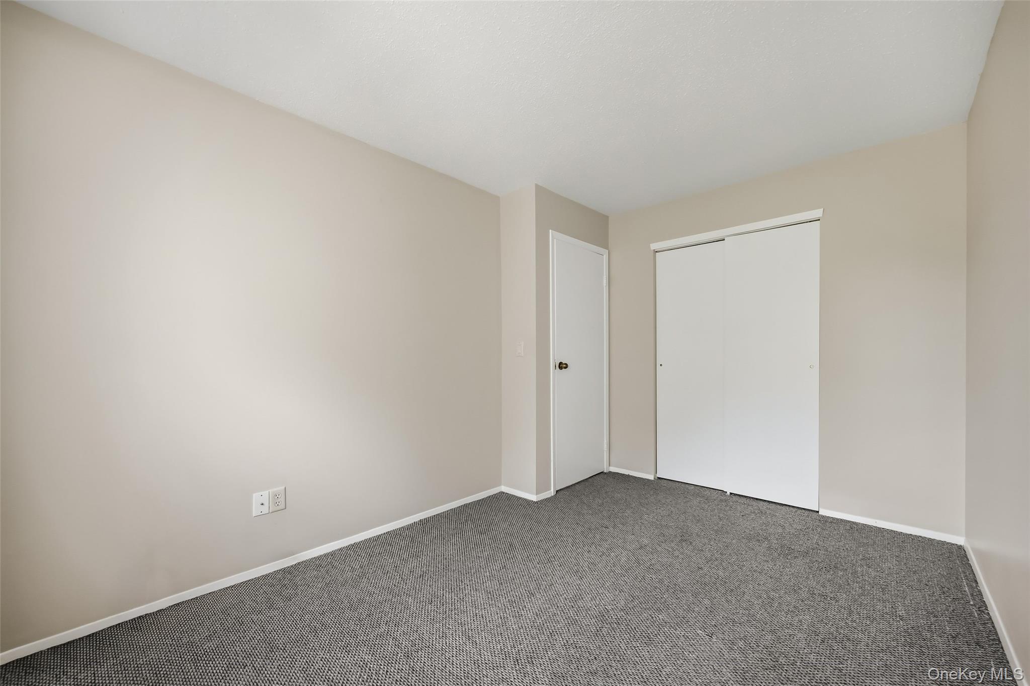 1005 Whispering Hills – For Sale photo 19