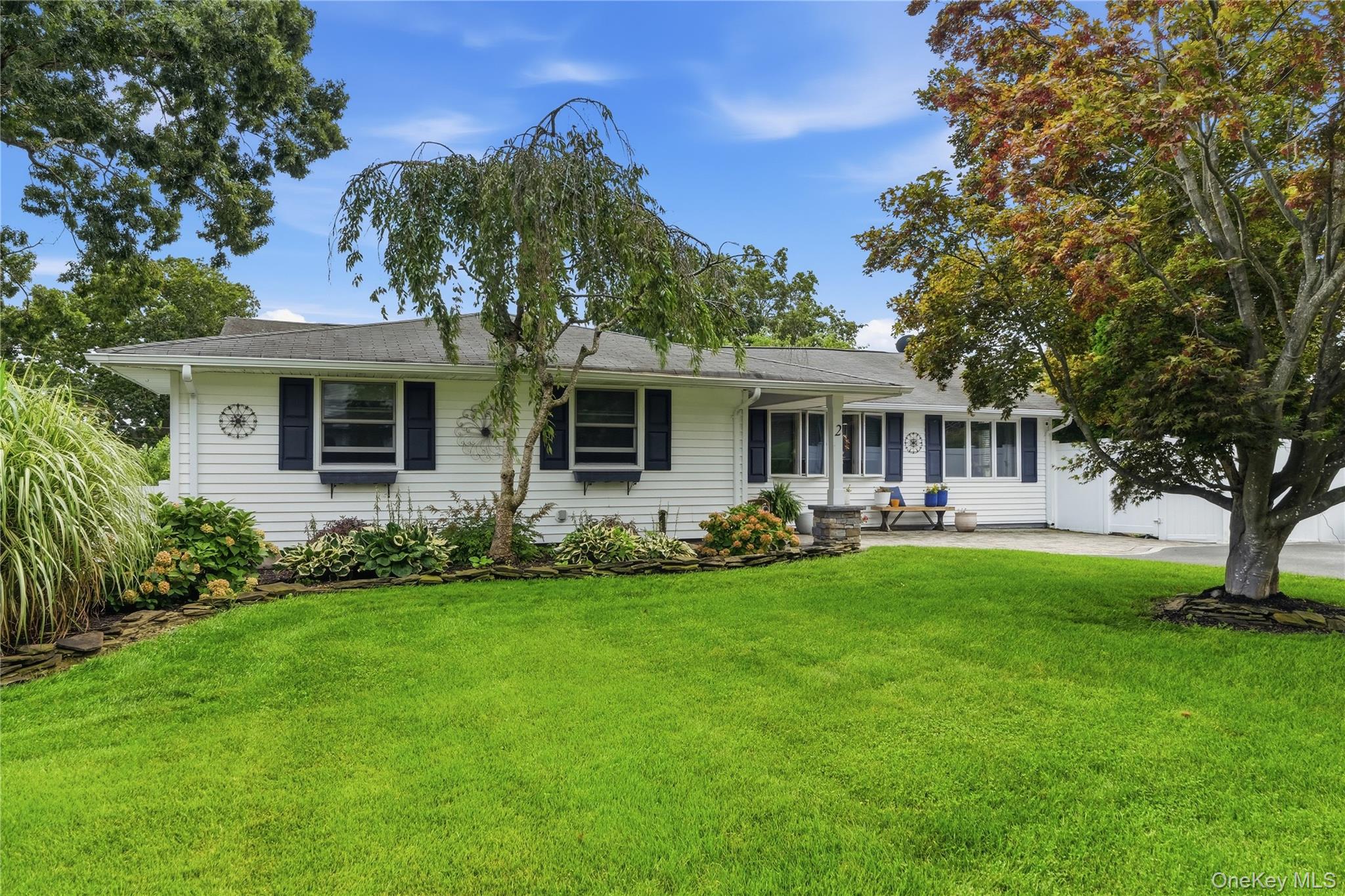 2 Mount Wilson Avenue – For Sale