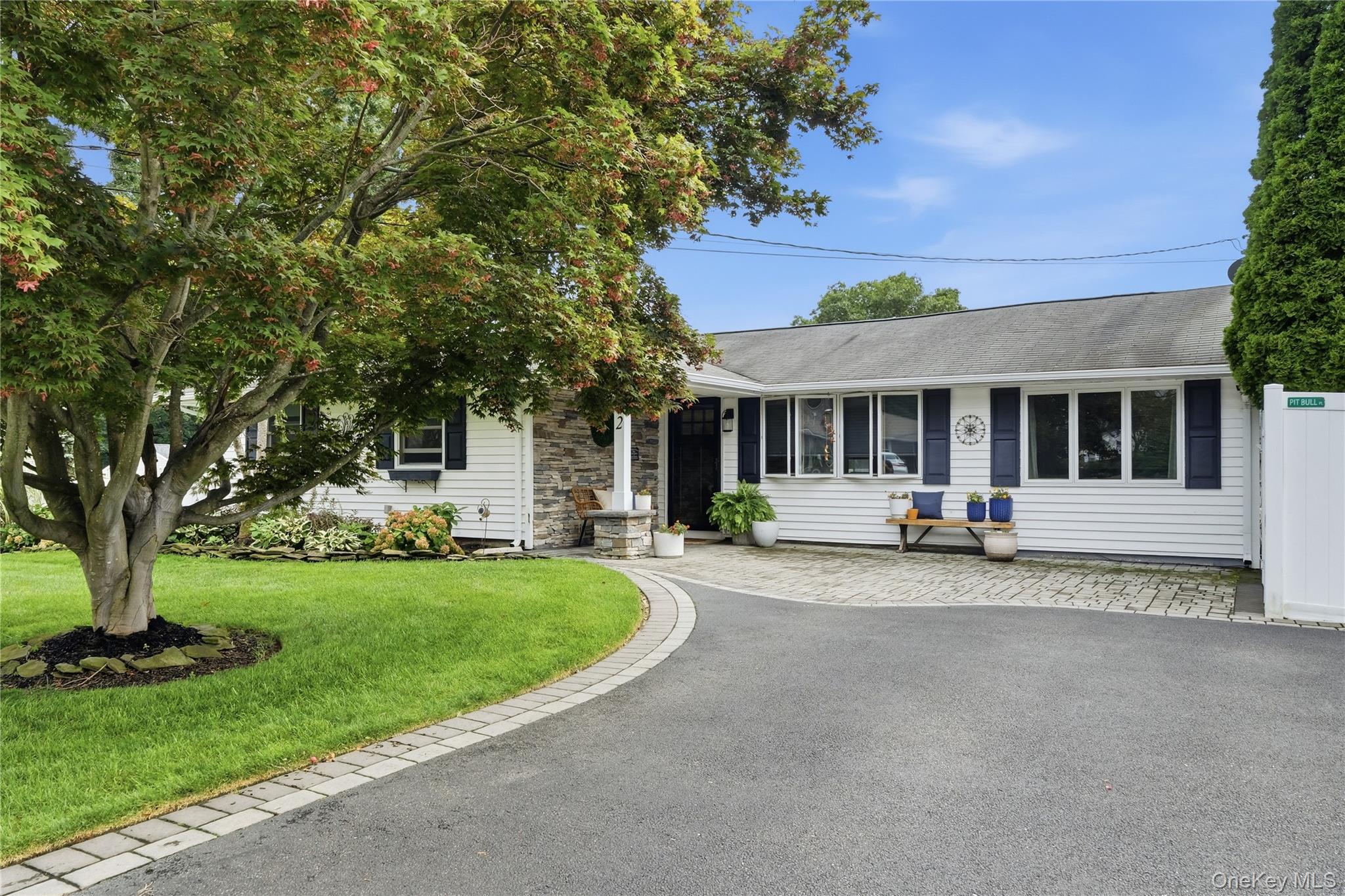 2 Mount Wilson Avenue – For Sale photo 2
