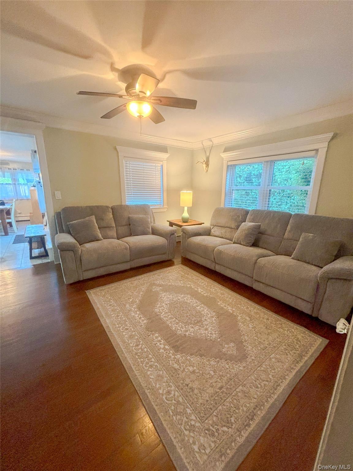 23 LAKE AVE – For Sale photo 3