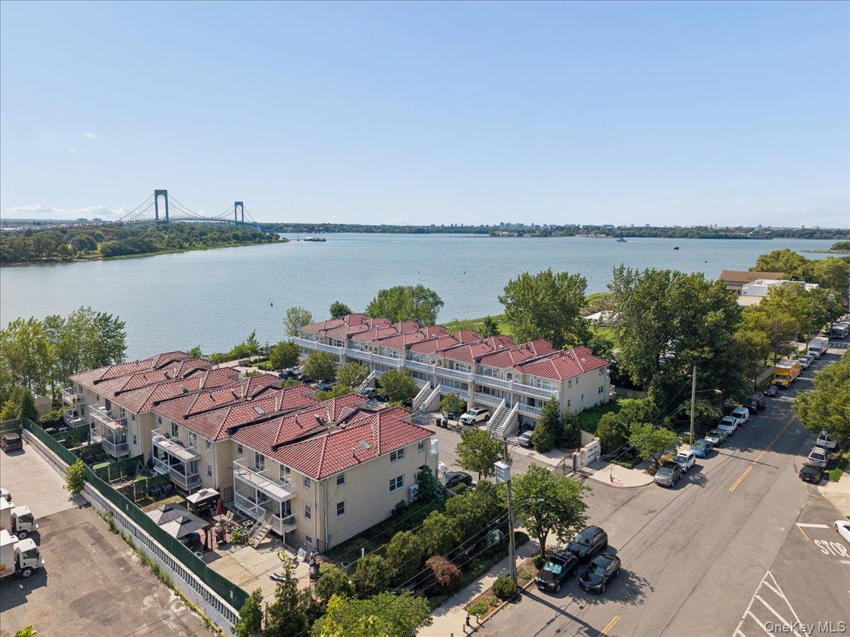 290 Zerega Avenue – For Sale