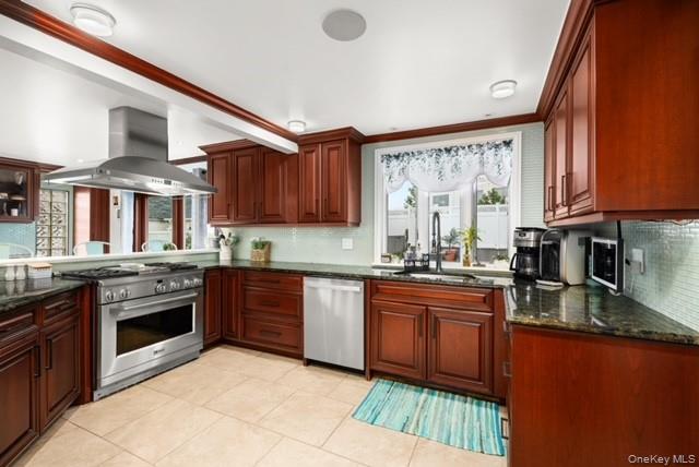 25 W 10th Road – For Sale photo 8