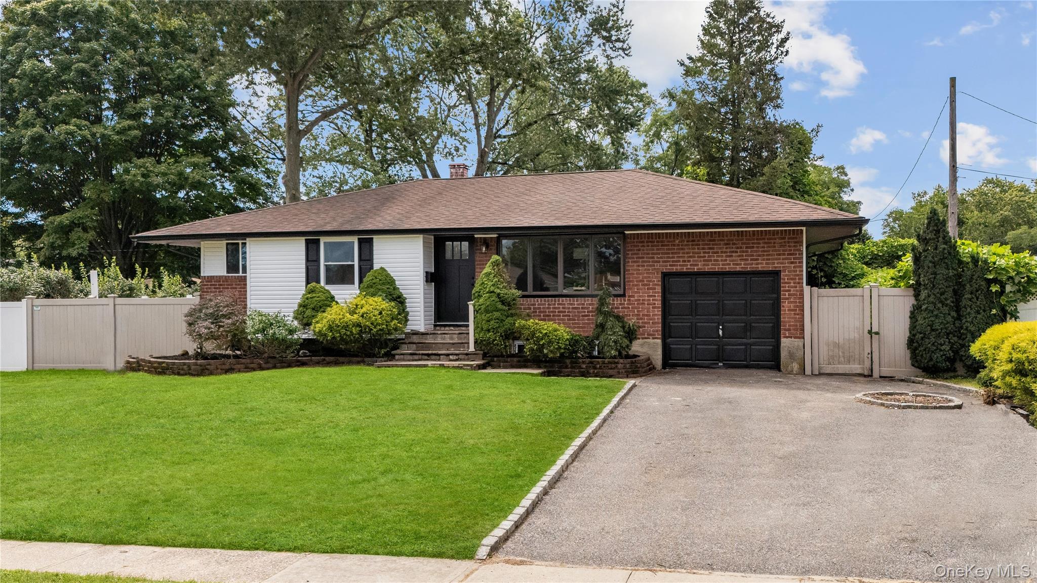 42 Rita Crescent – For Sale photo 25