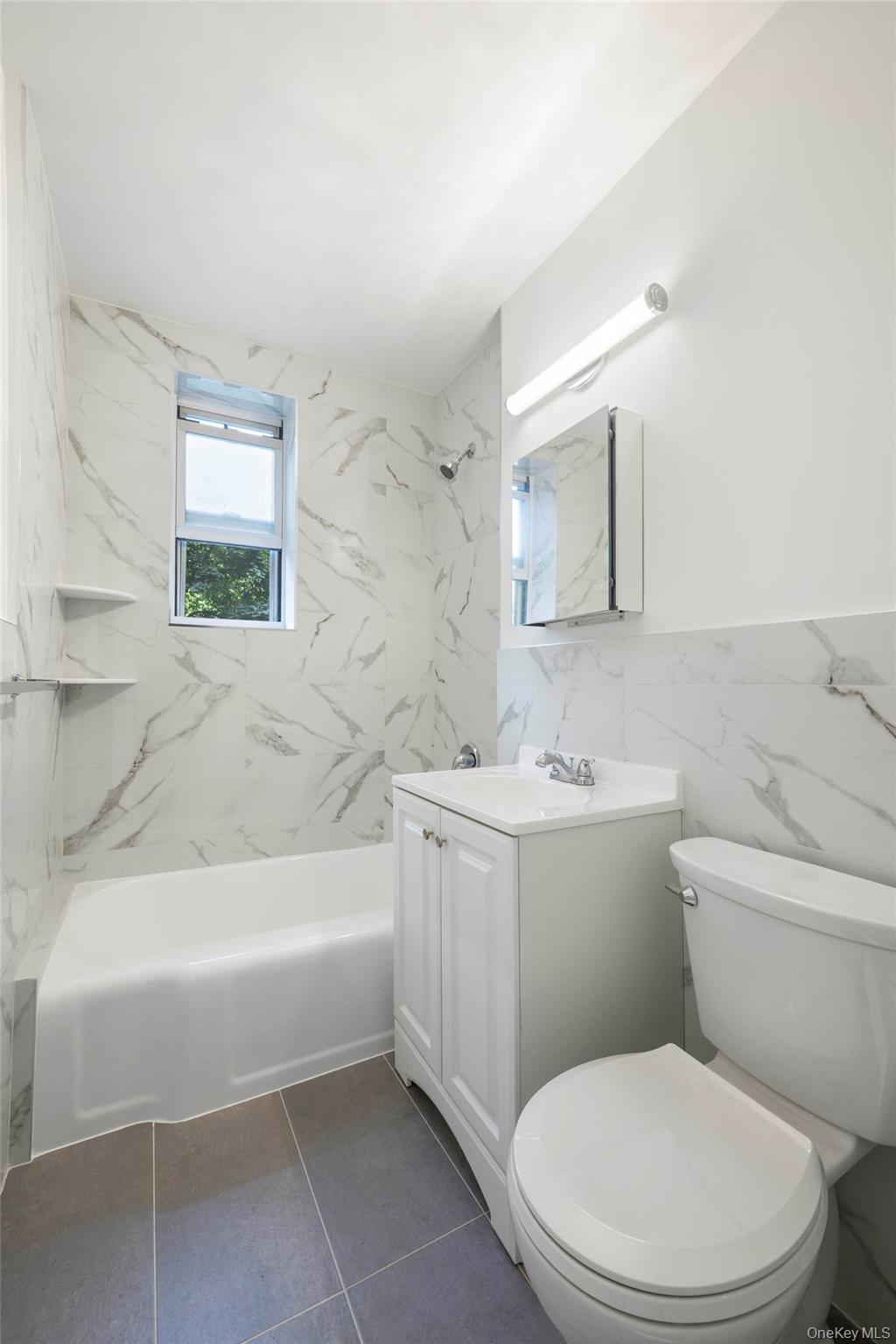 5645 Netherland Avenue, Unit 2F photo 3