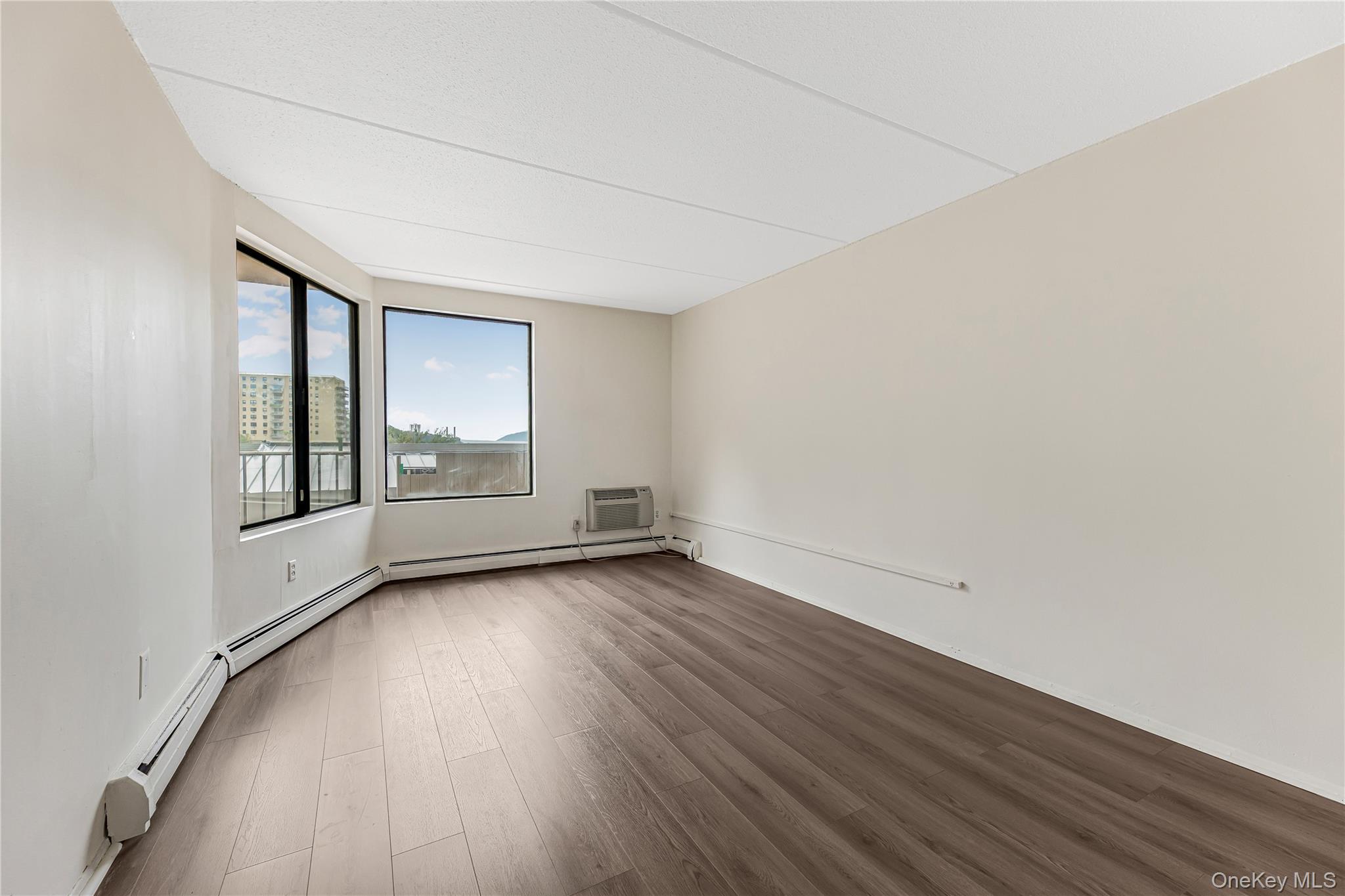 1155 Warburton Avenue, Unit 2S photo 14