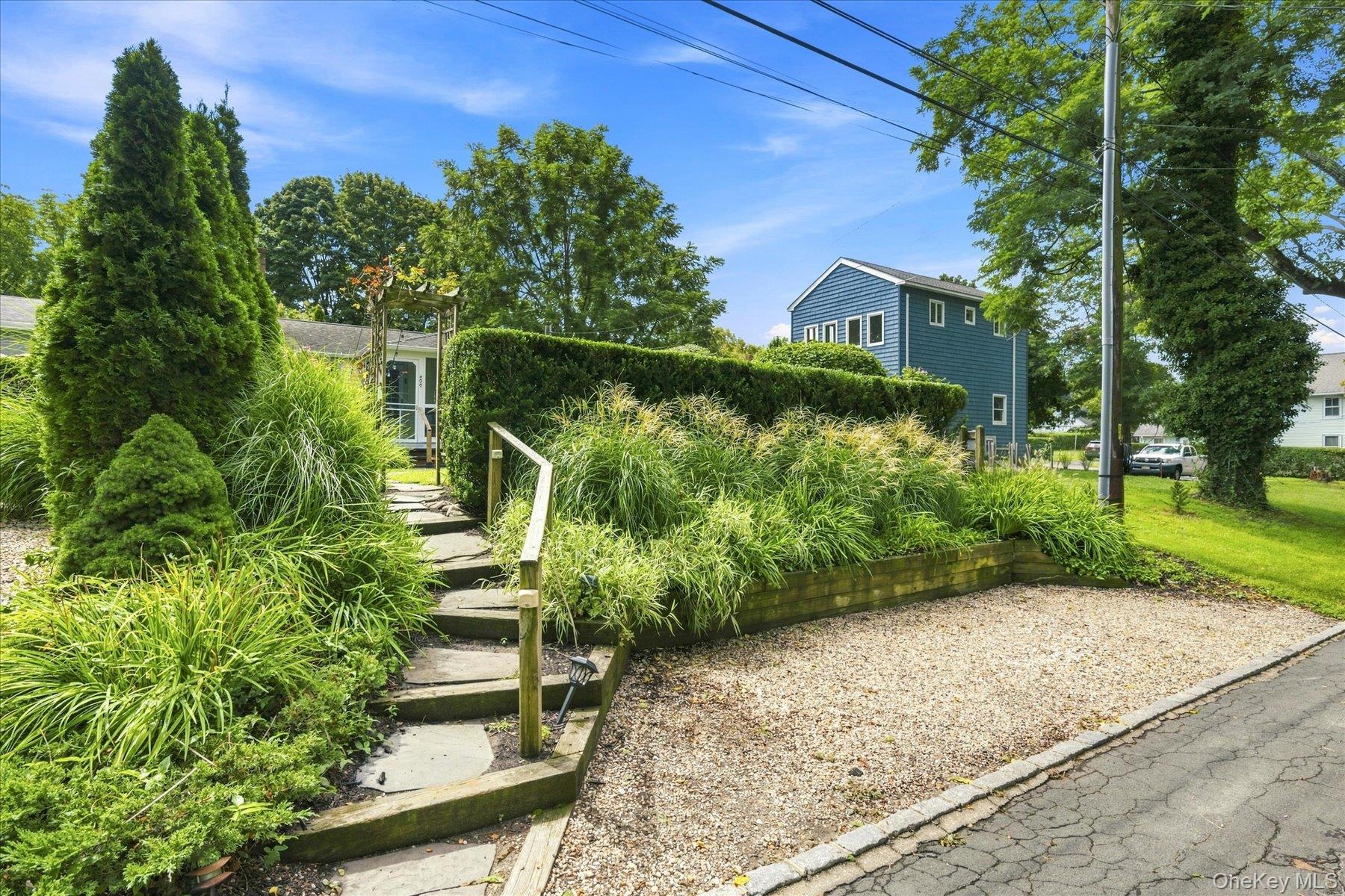 400 Orchard Street – For Rent photo 4