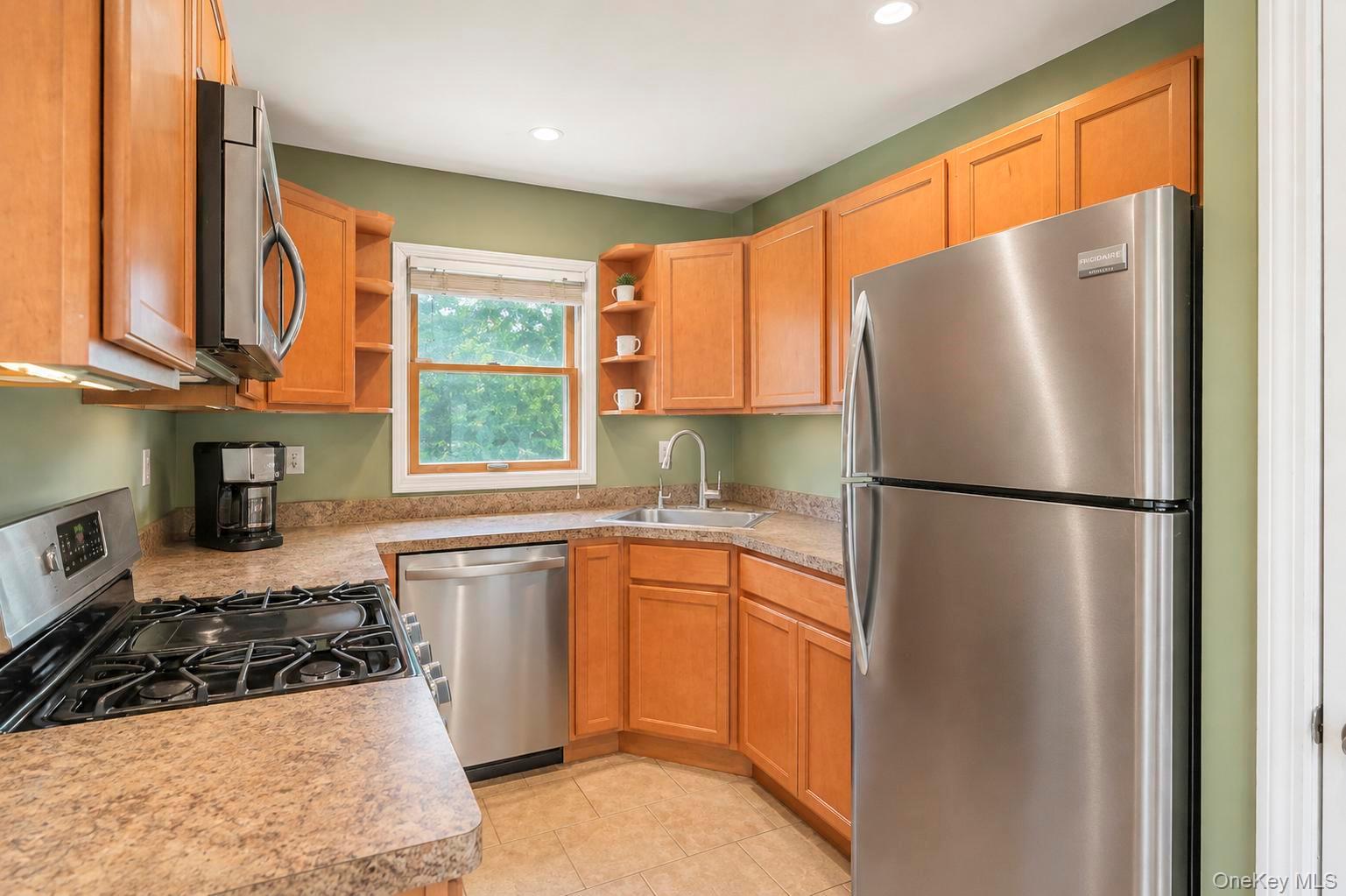 70 Mohawk Drive – For Sale photo 7