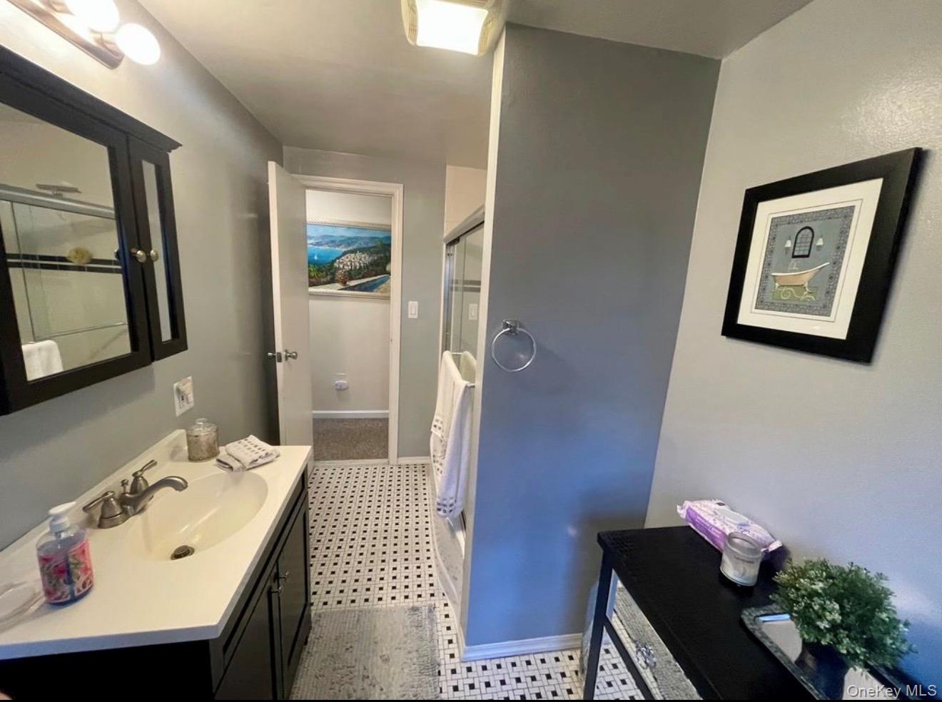 222 Centre Avenue – For Rent photo 13