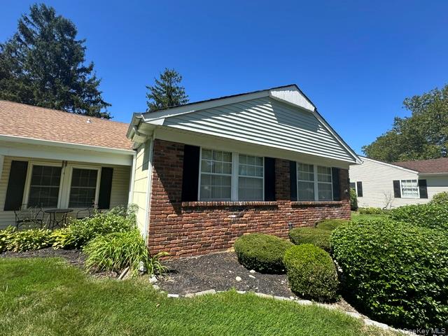 6 Cobblestone Way – For Sale