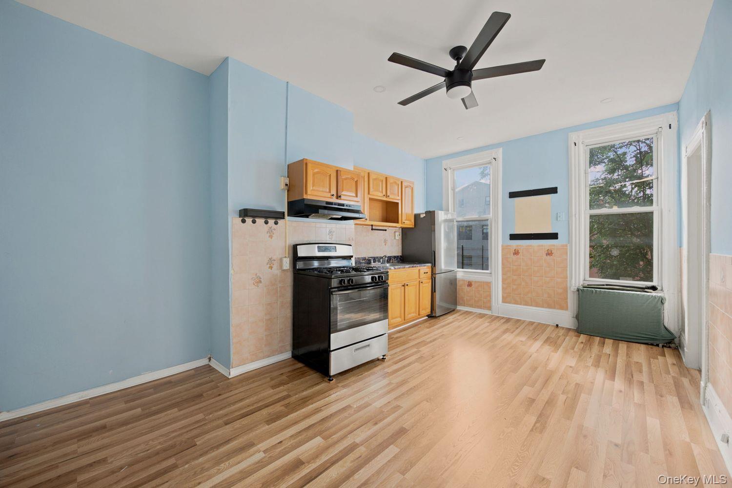 243 Woodbine Street – For Sale photo 20