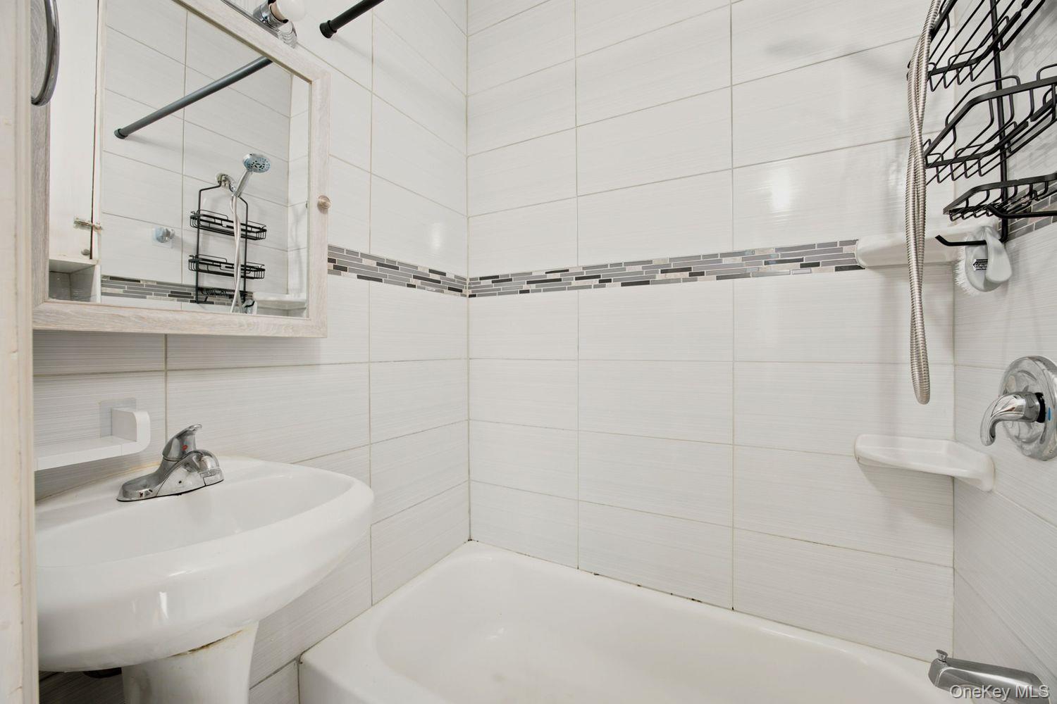 243 Woodbine Street – For Sale photo 30