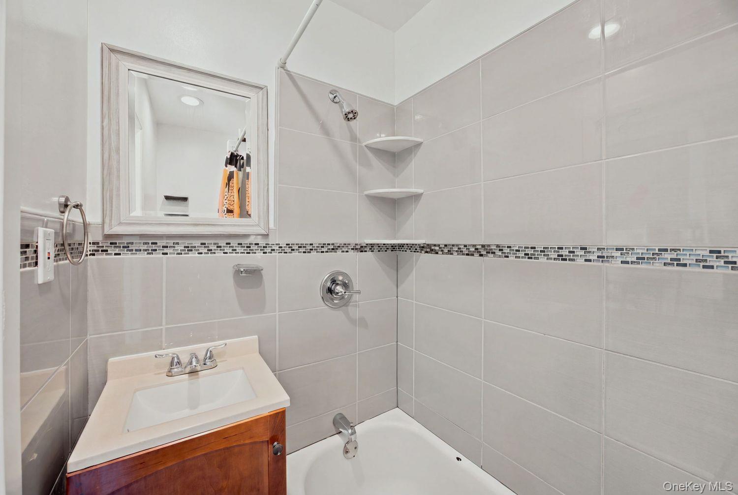 243 Woodbine Street – For Sale photo 10