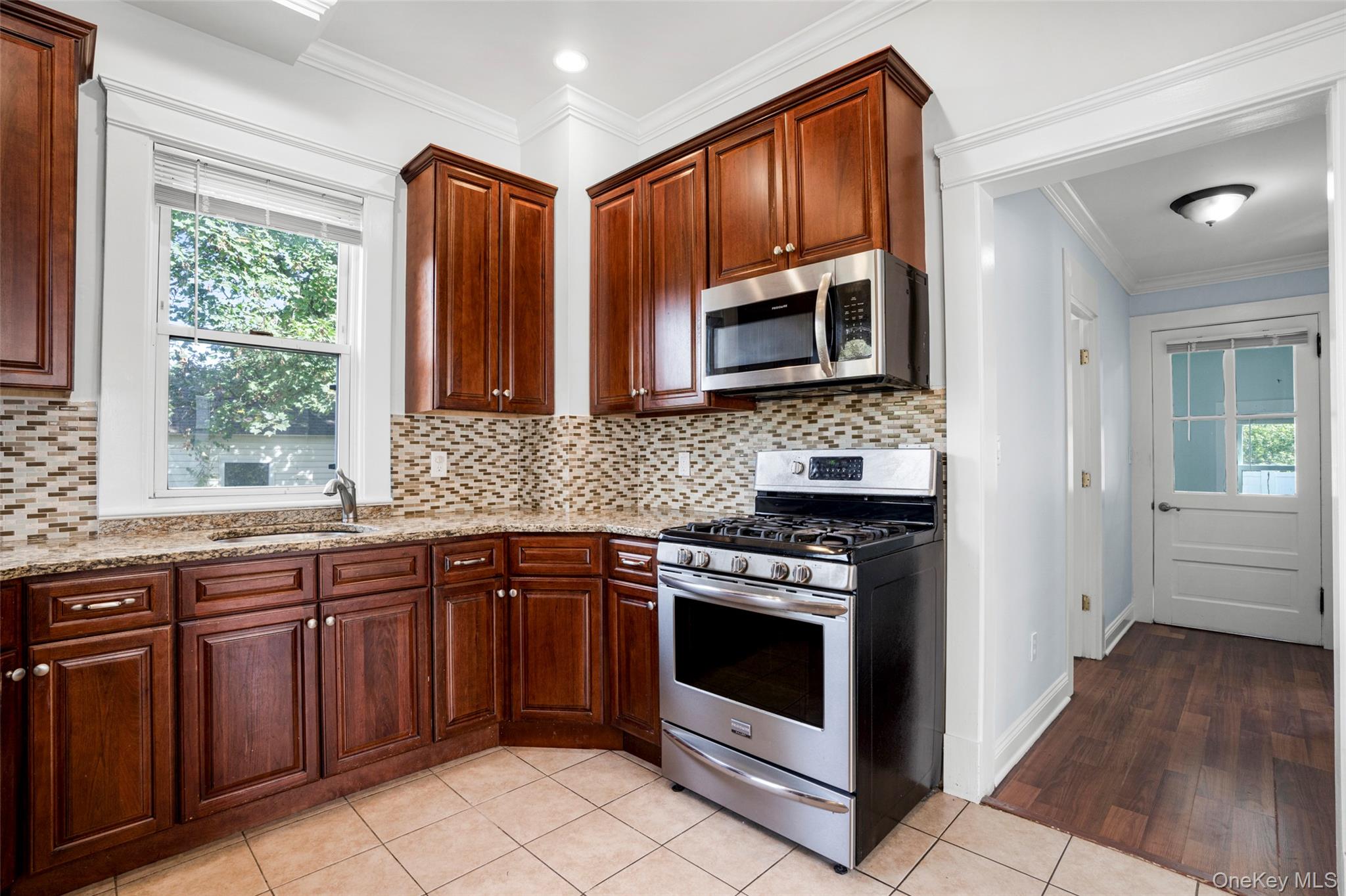521 Jefferson Avenue, Unit 1 photo 11