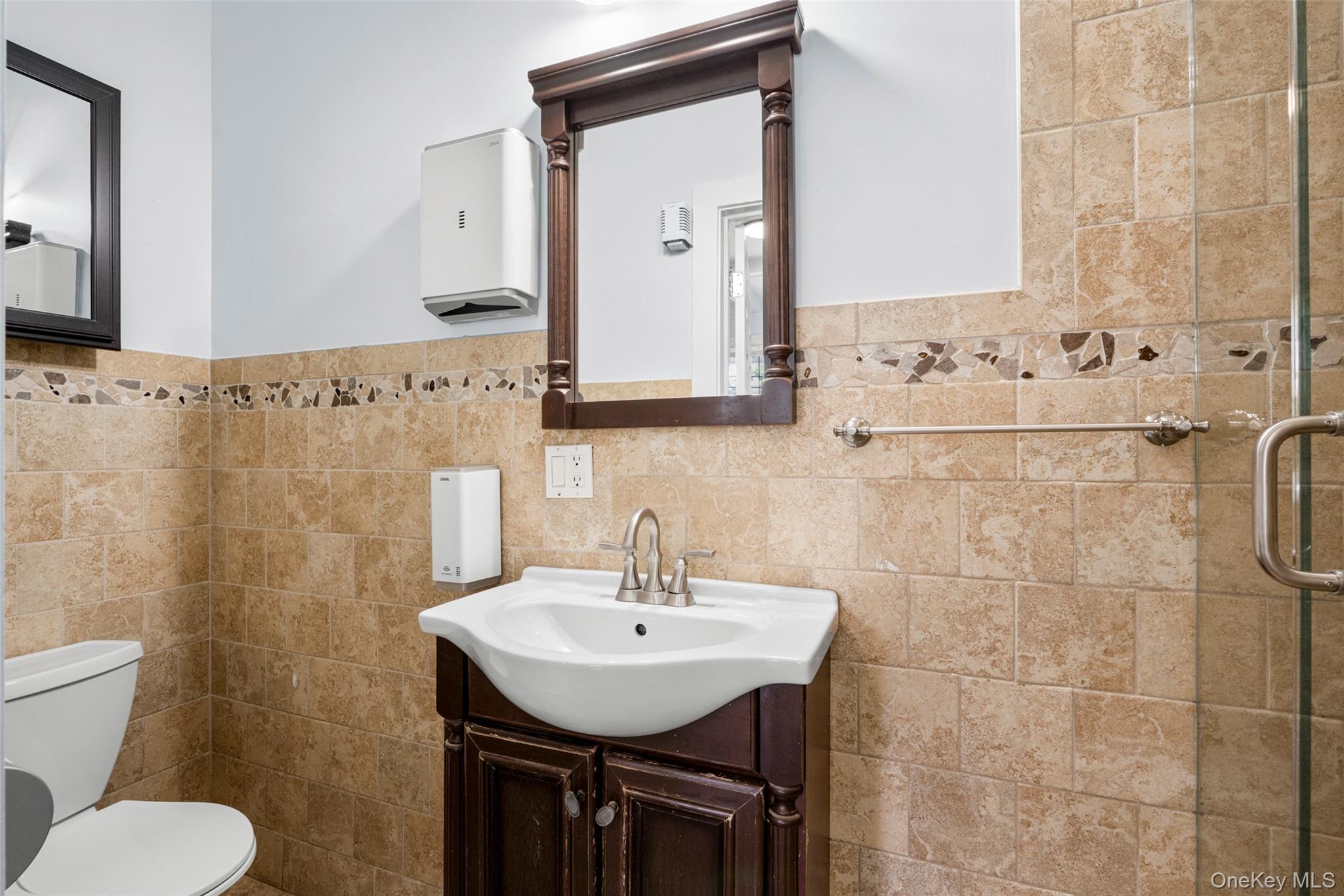 521 Jefferson Avenue, Unit 1 photo 15