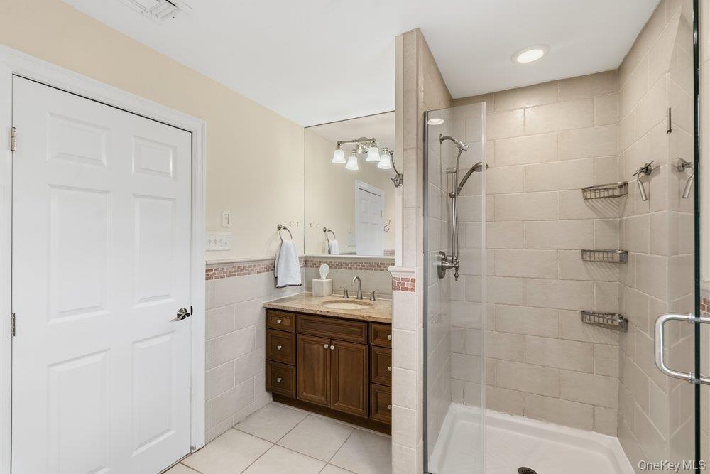 47 Syosset Circle – For Sale photo 19