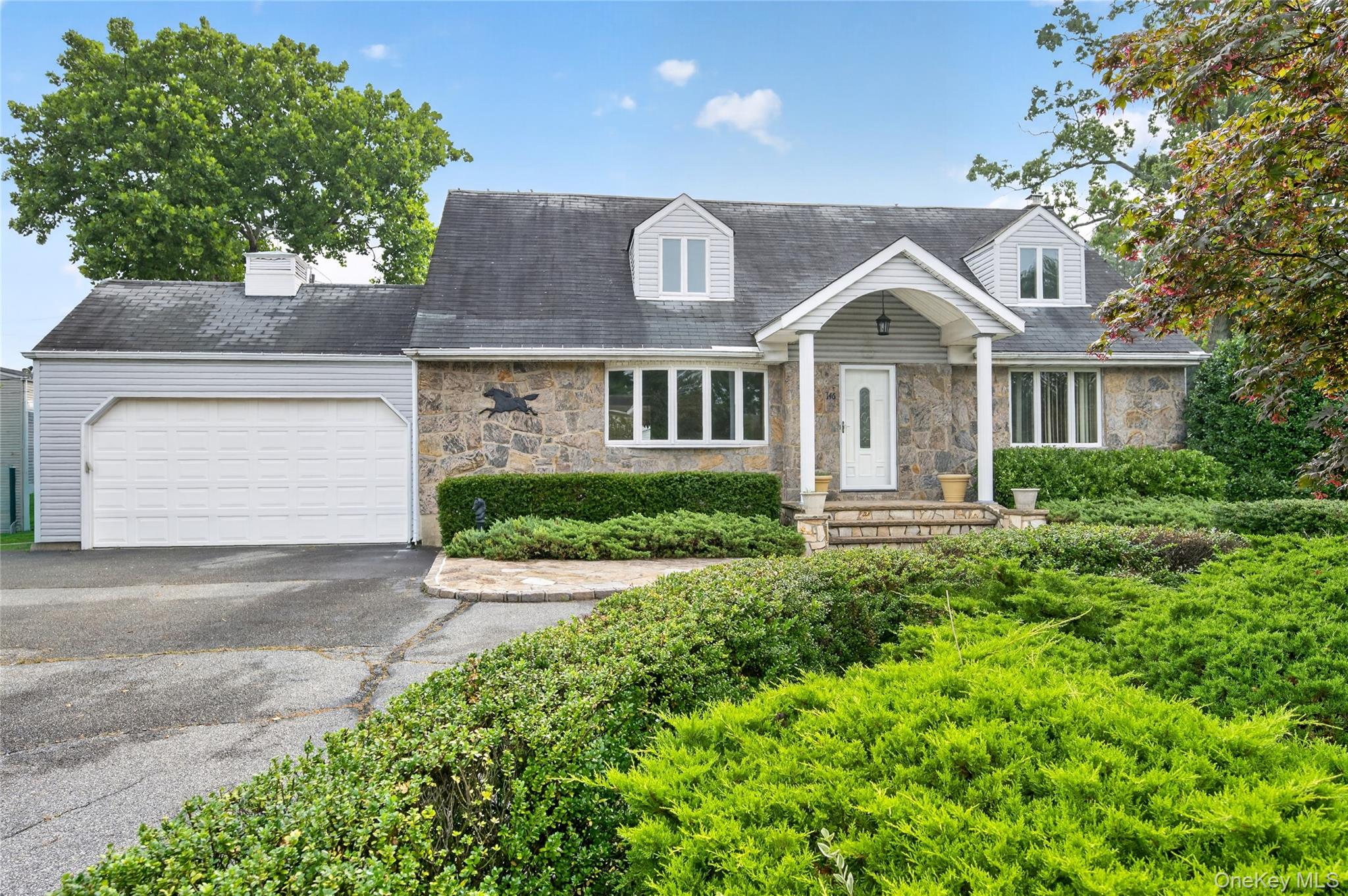 146 Longwood Avenue – For Sale photo 3